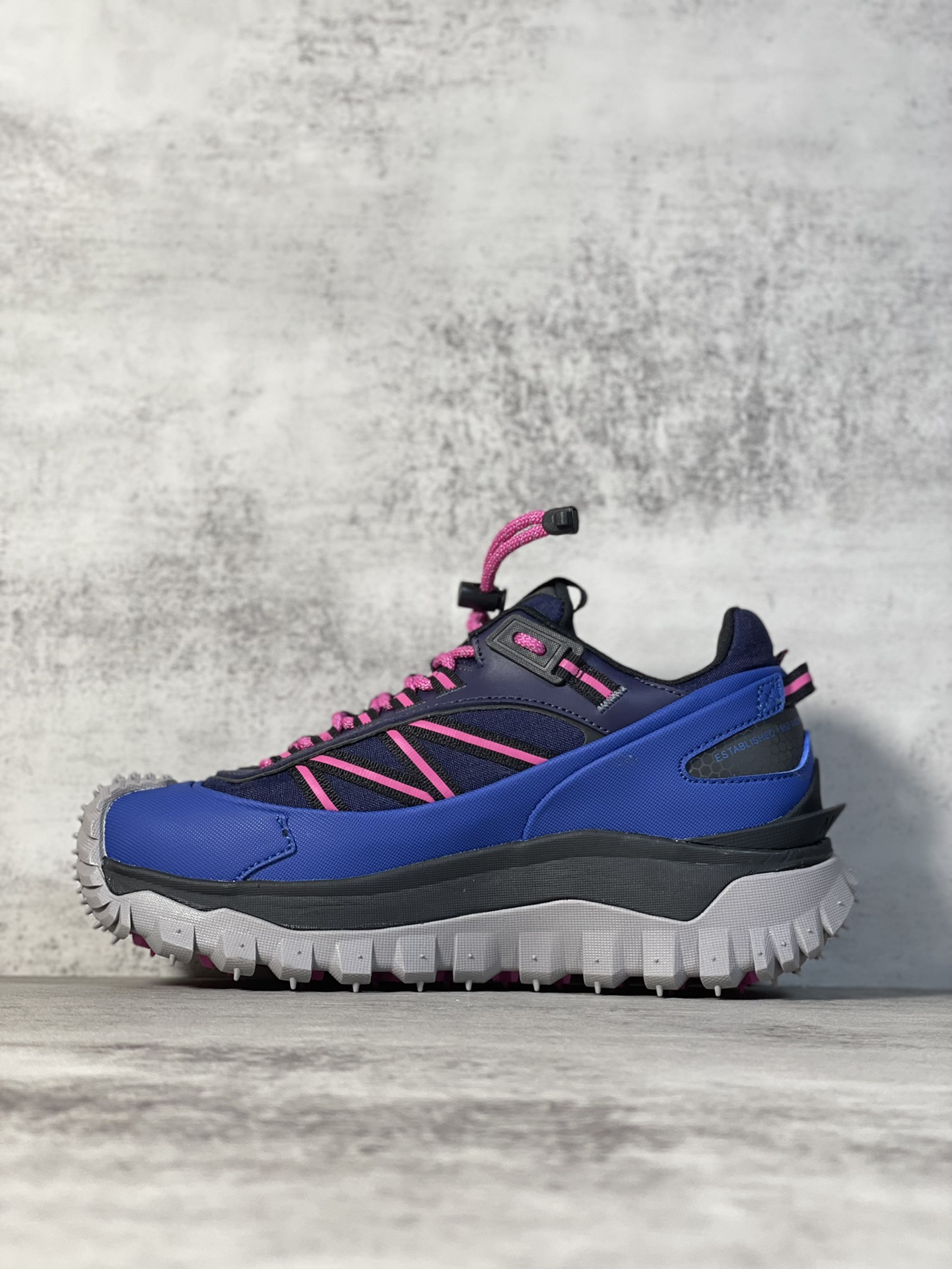 Moncler Sneakers Shock Absorbing M-l