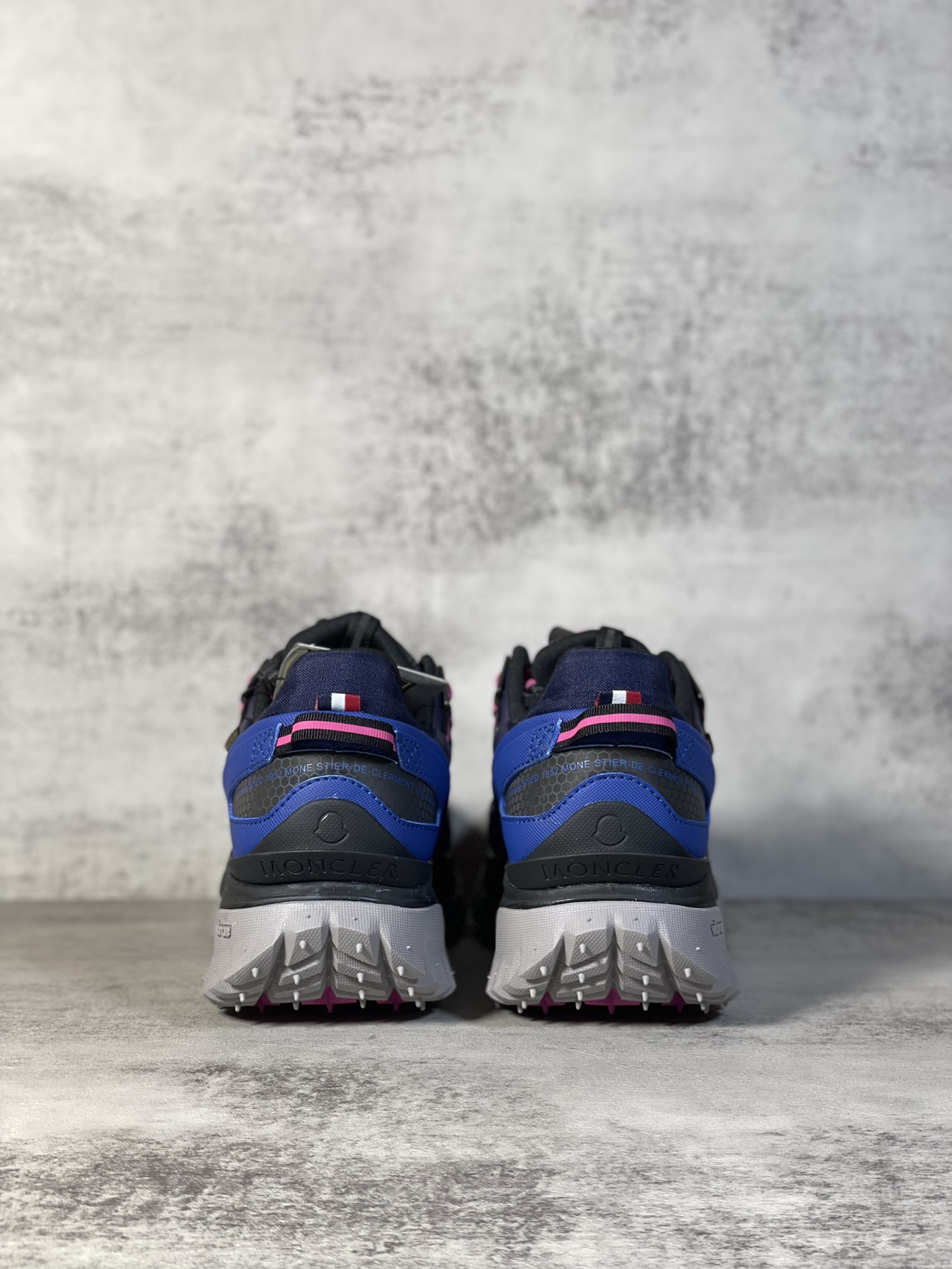 Moncler Sneakers Shock Absorbing M-l