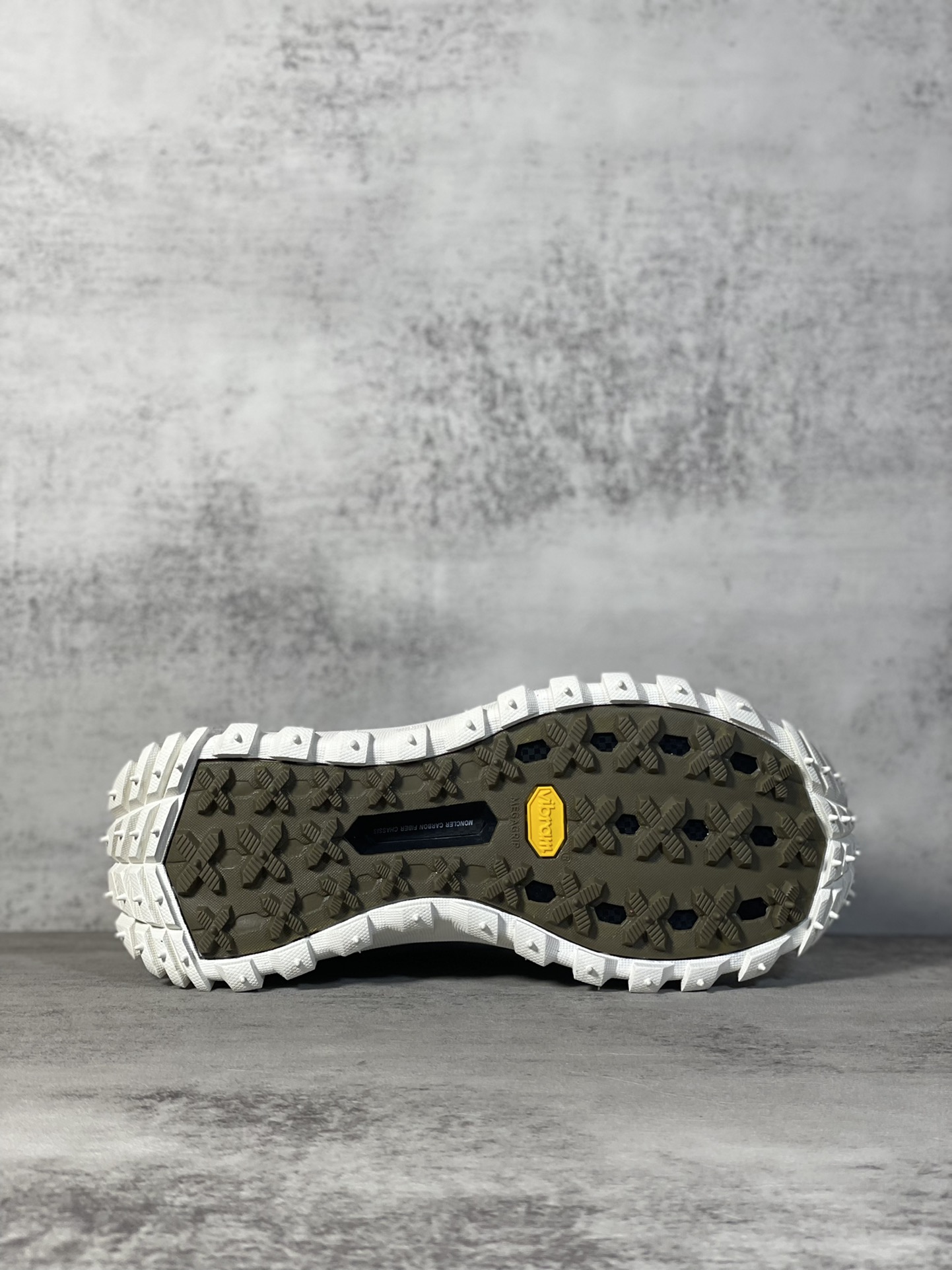 Moncler Sneakers Shock Absorbing M-l