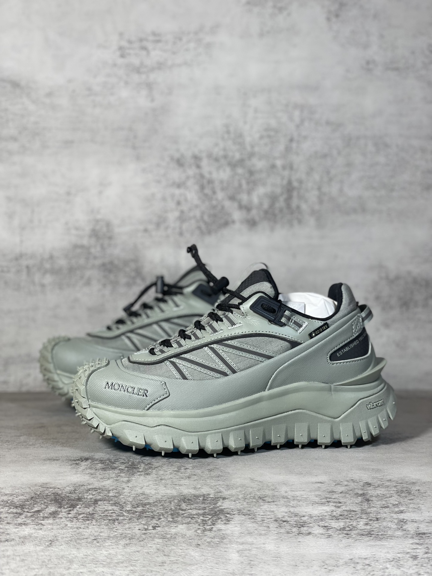 Moncler Sneakers Shock Absorbing M-l