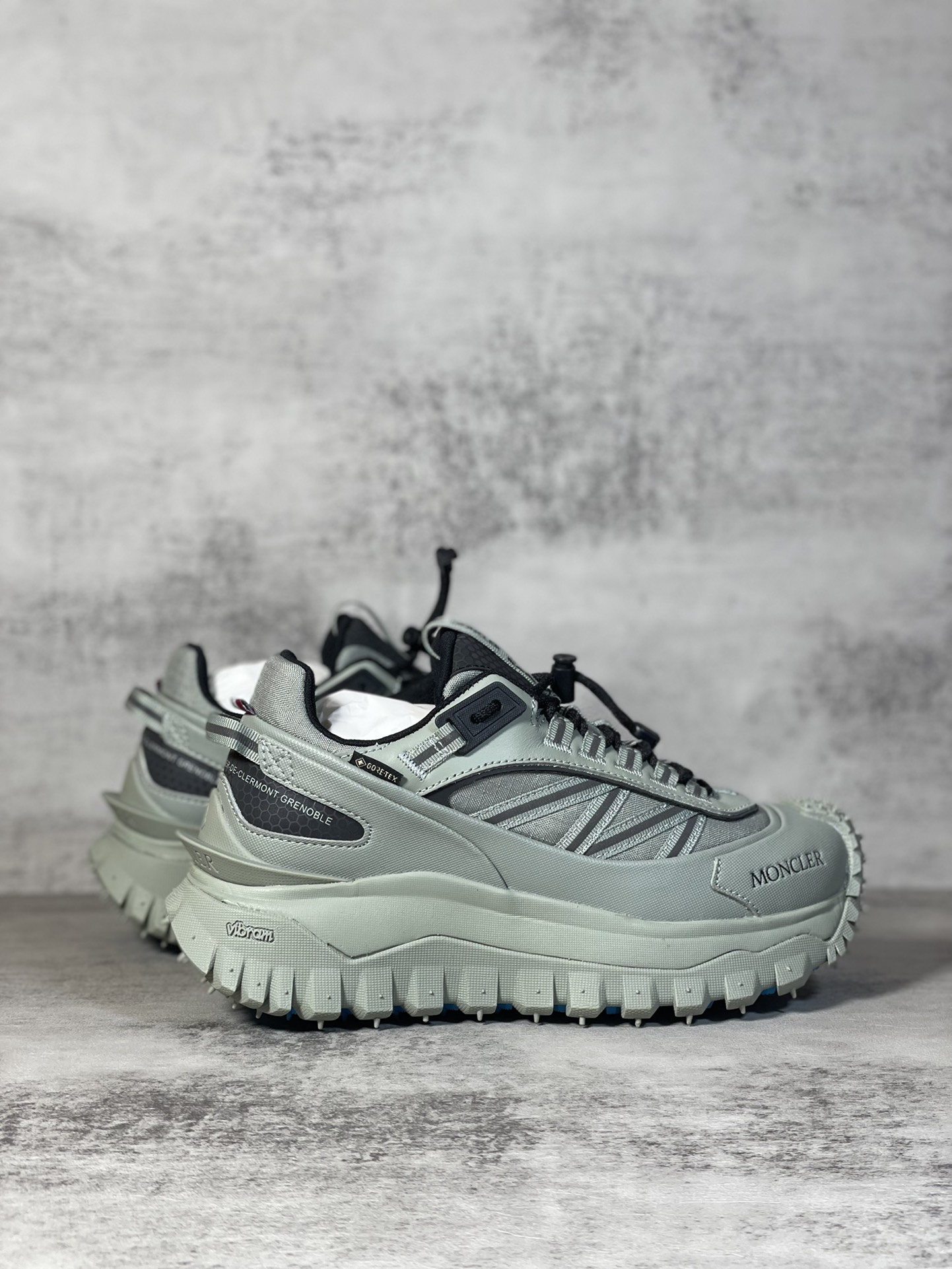 Moncler Sneakers Shock Absorbing M-l
