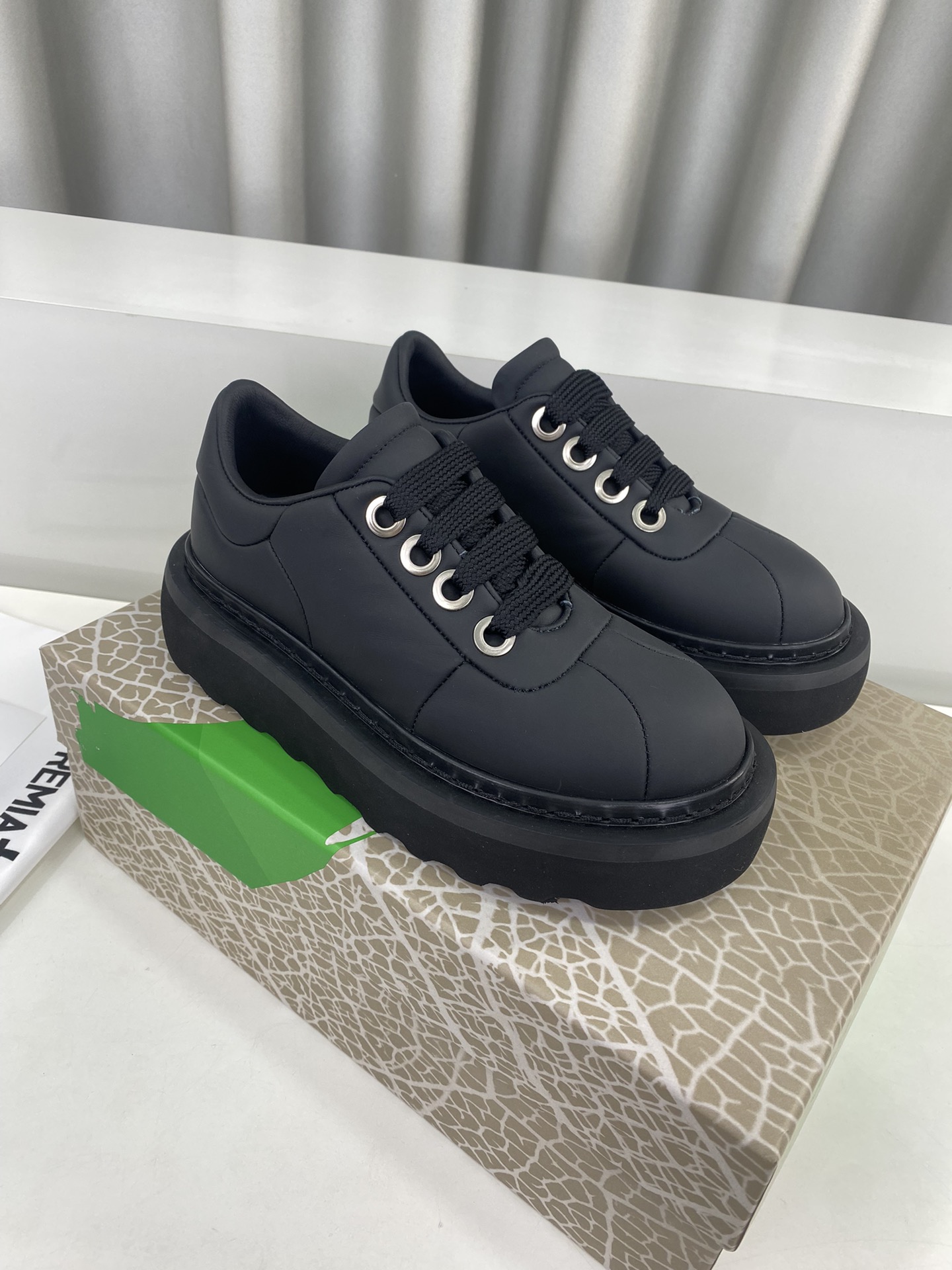 Premiata Female Basic Shoes M-l