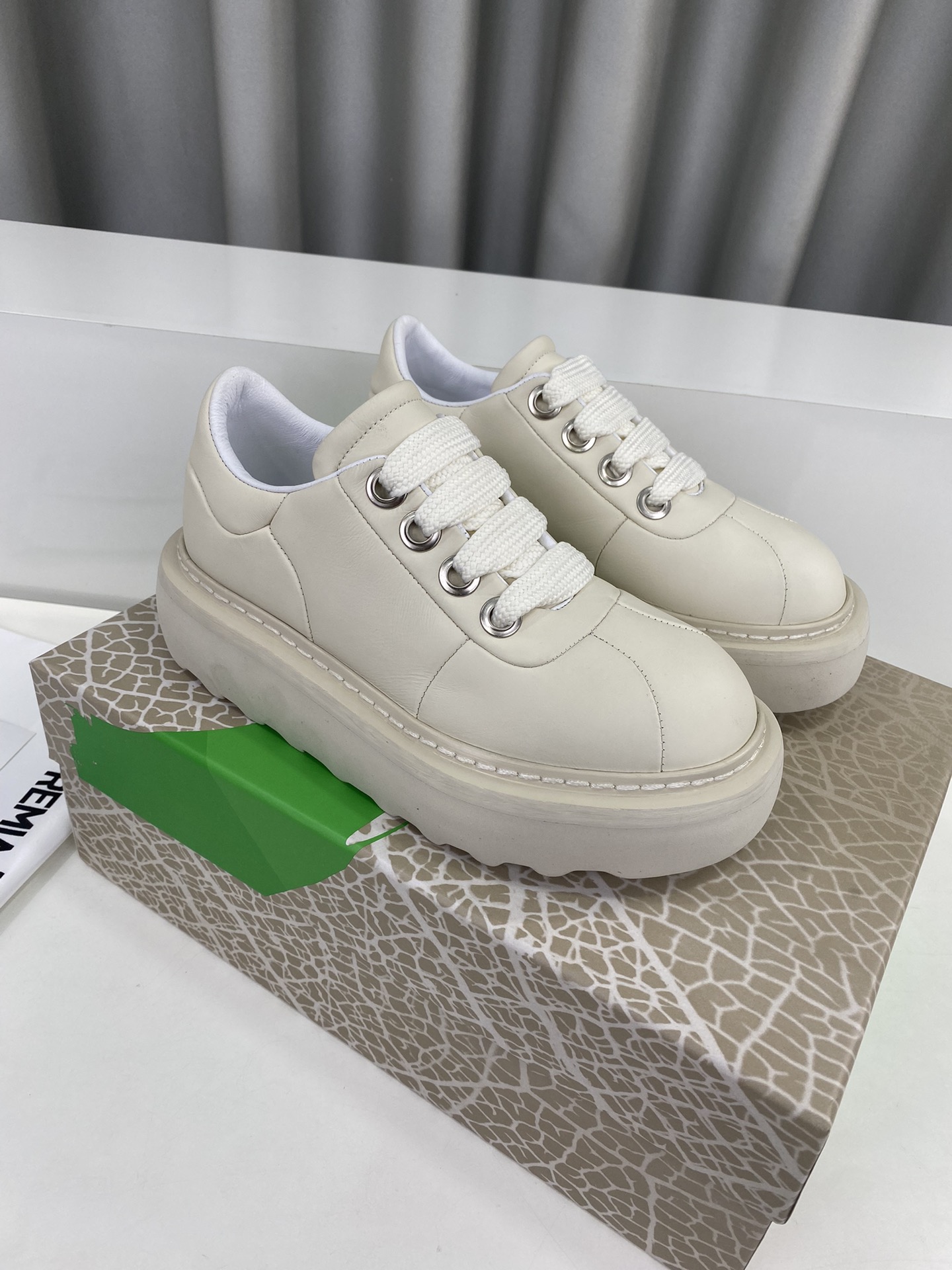 Premiata Female Basic Shoes M-l