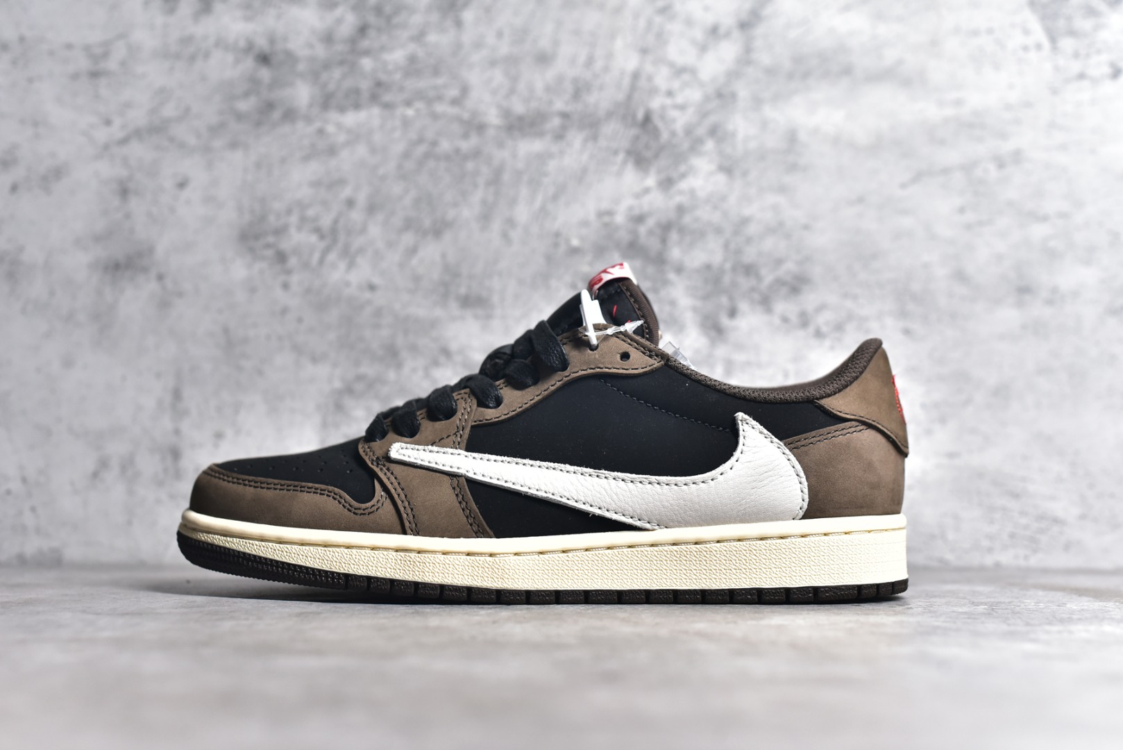 Jordan Nike Basic Shoes L-s