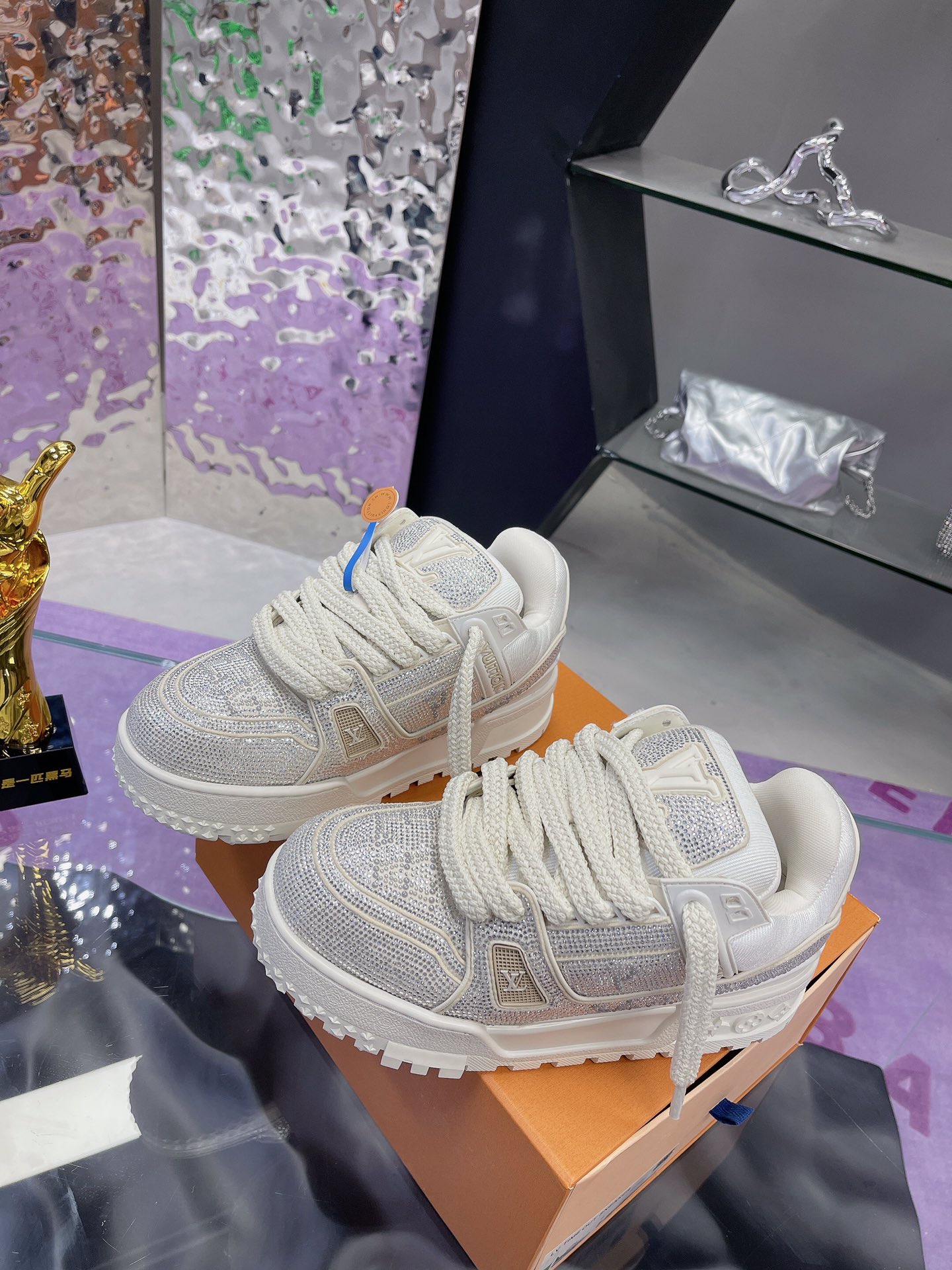 Louis Vuitton Couple Basic Shoes L-s