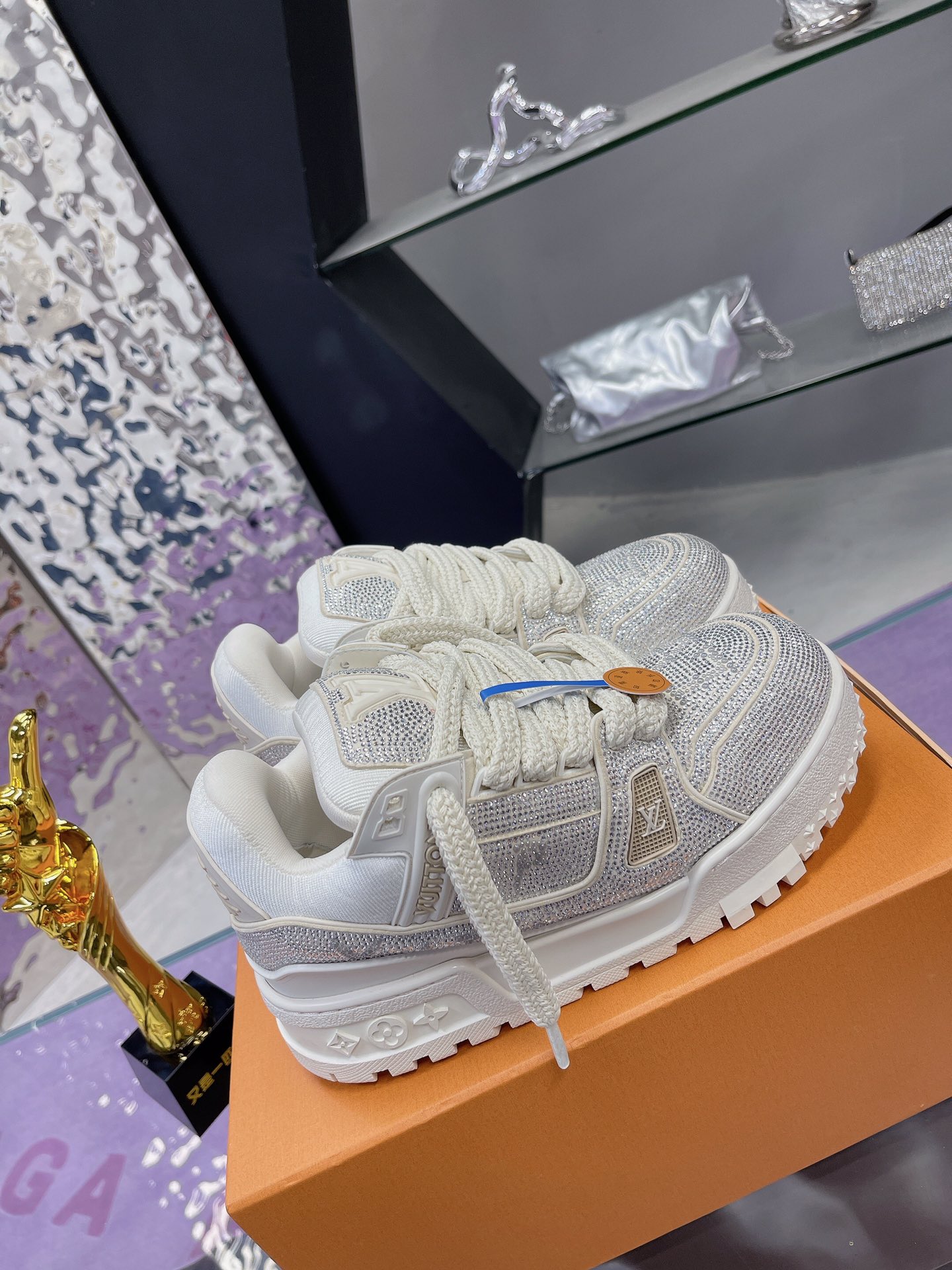 Louis Vuitton Couple Basic Shoes L-s