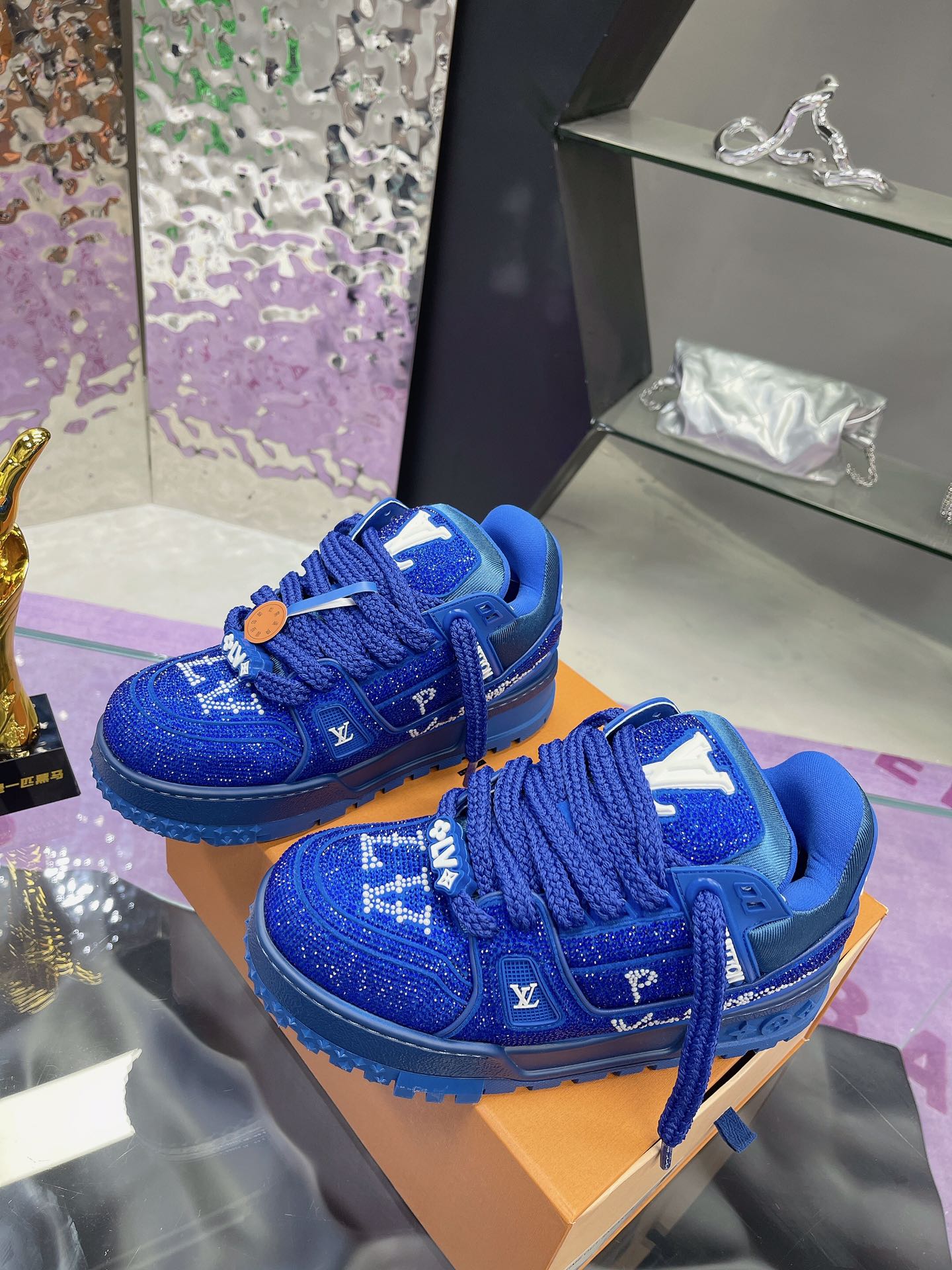 Louis Vuitton Couple Basic Shoes L-s