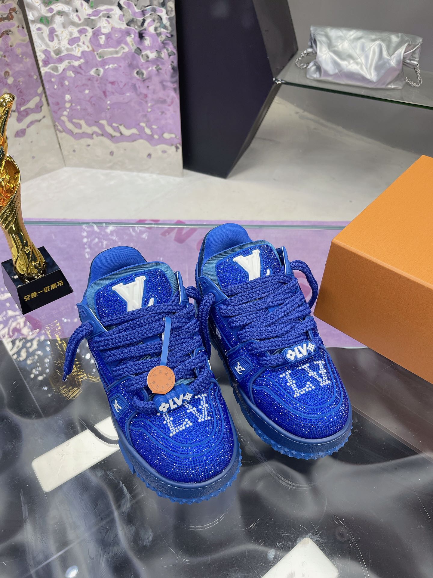 Louis Vuitton Couple Basic Shoes L-s