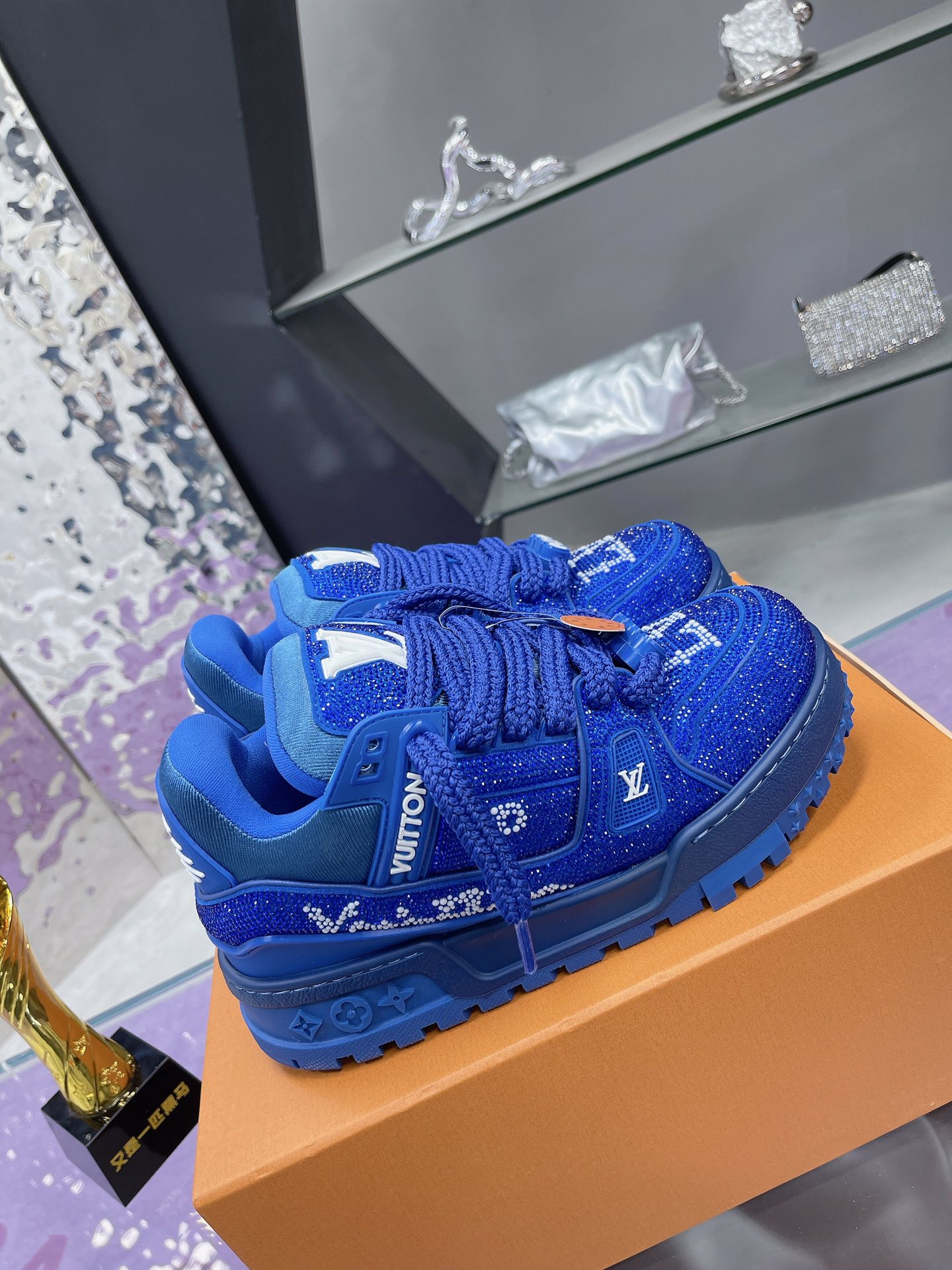 Louis Vuitton Couple Basic Shoes L-s