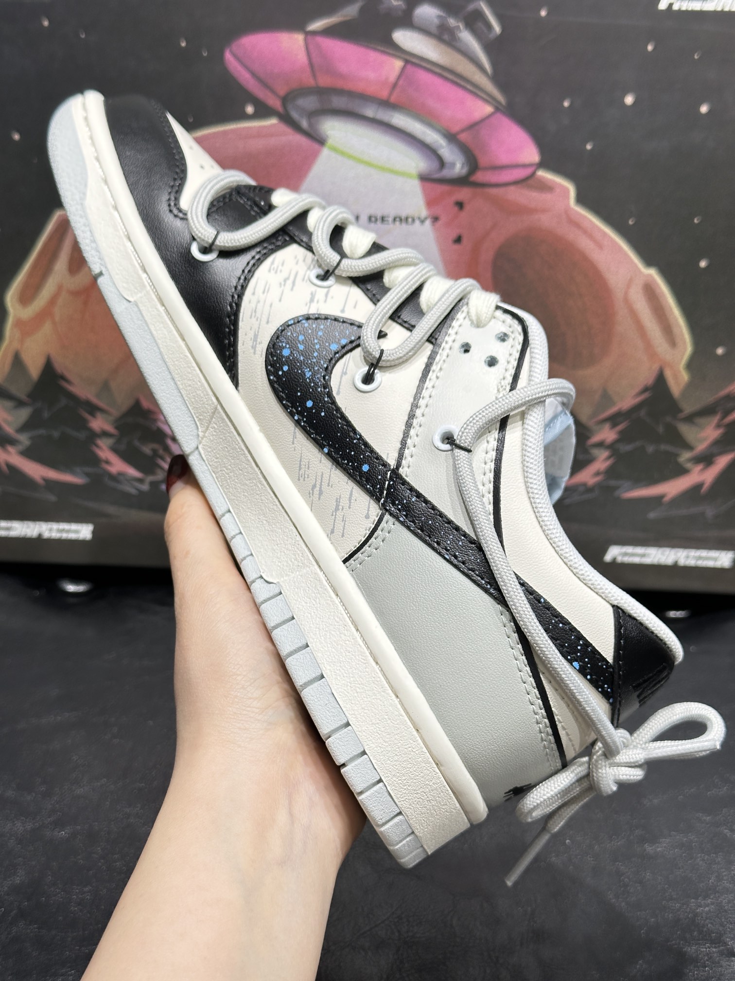 Calvin Klein Nike Board Shoes L