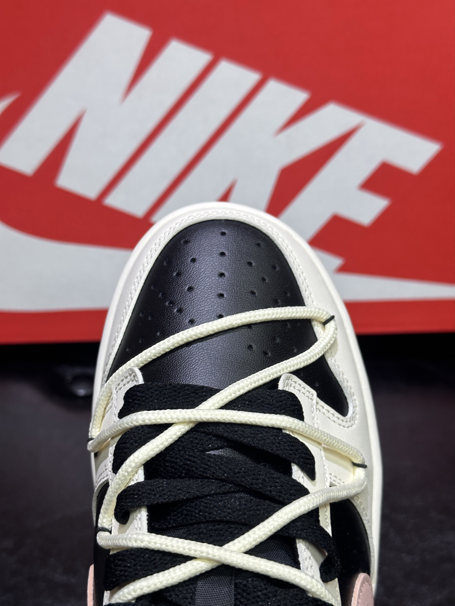 Nike Board Shoes Black L-s