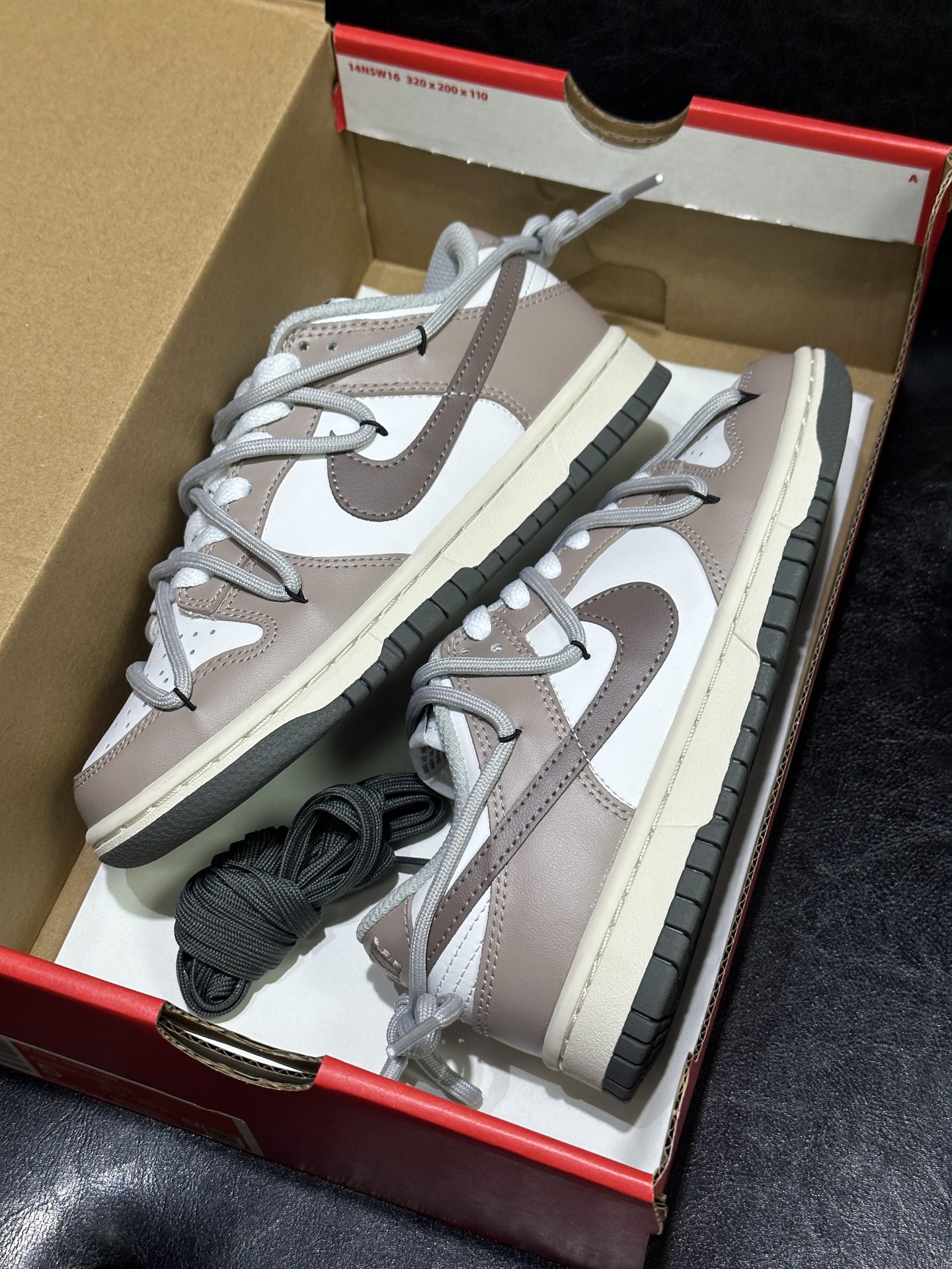 Nike Female Board Shoes M-l-s