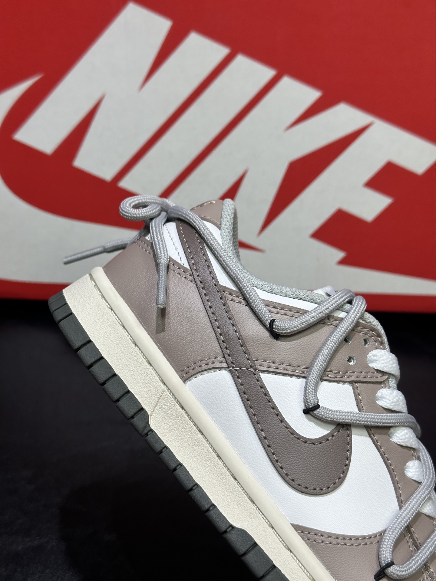 Nike Female Board Shoes M-l-s