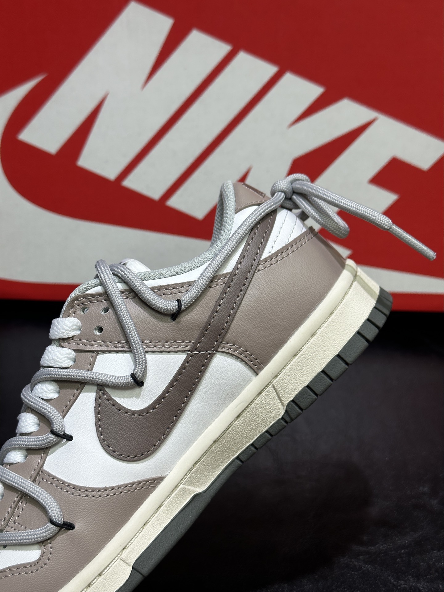 Nike Female Board Shoes M-l-s