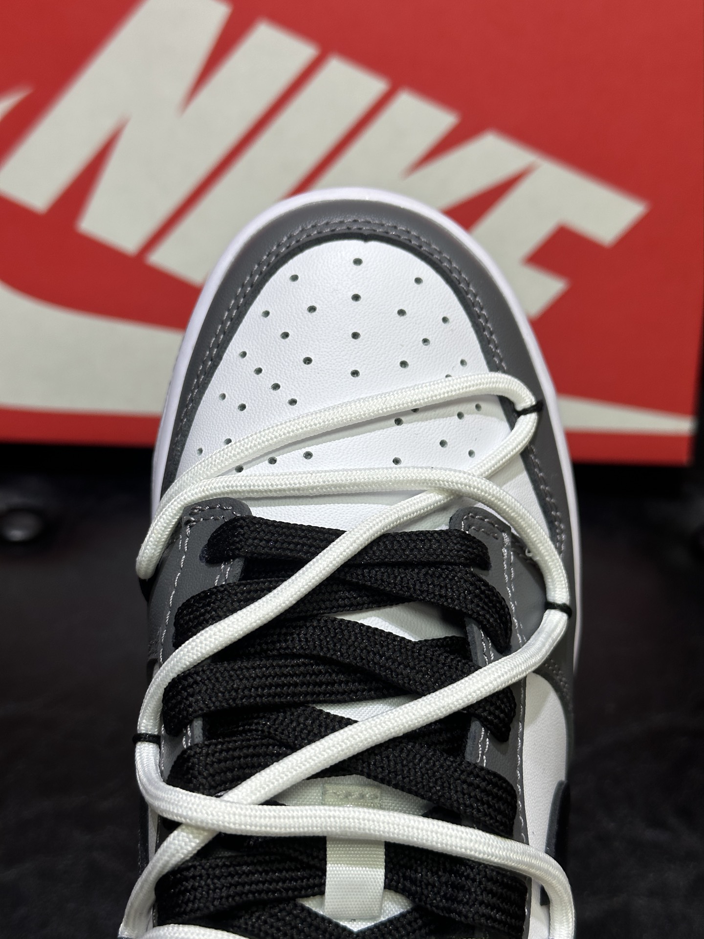 Calvin Klein Nike Female Board Shoes Black Lightweight L