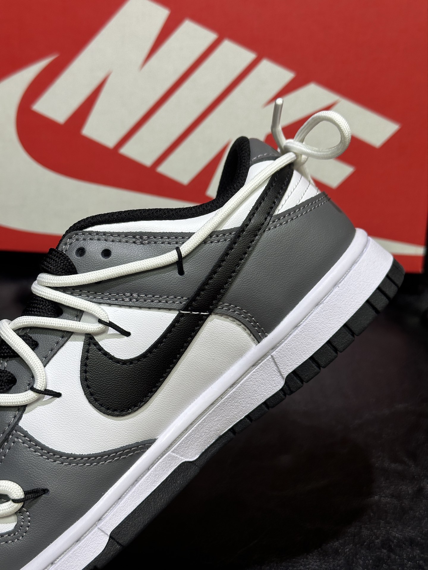 Calvin Klein Nike Female Board Shoes Black Lightweight L