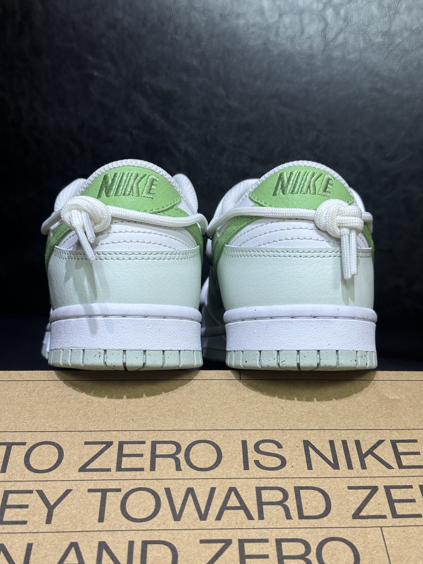 Nike Female Board Shoes M-l