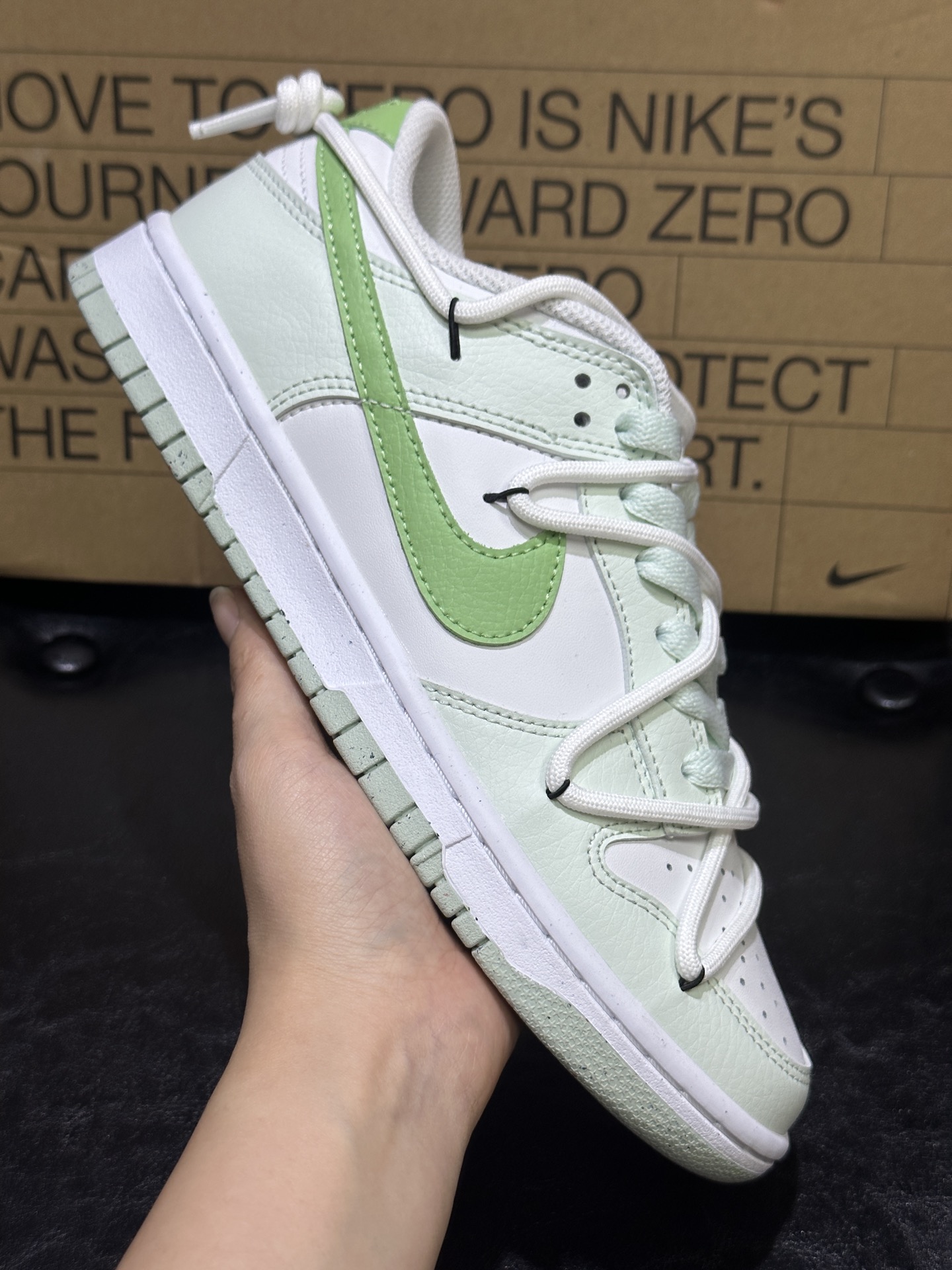 Nike Female Board Shoes M-l