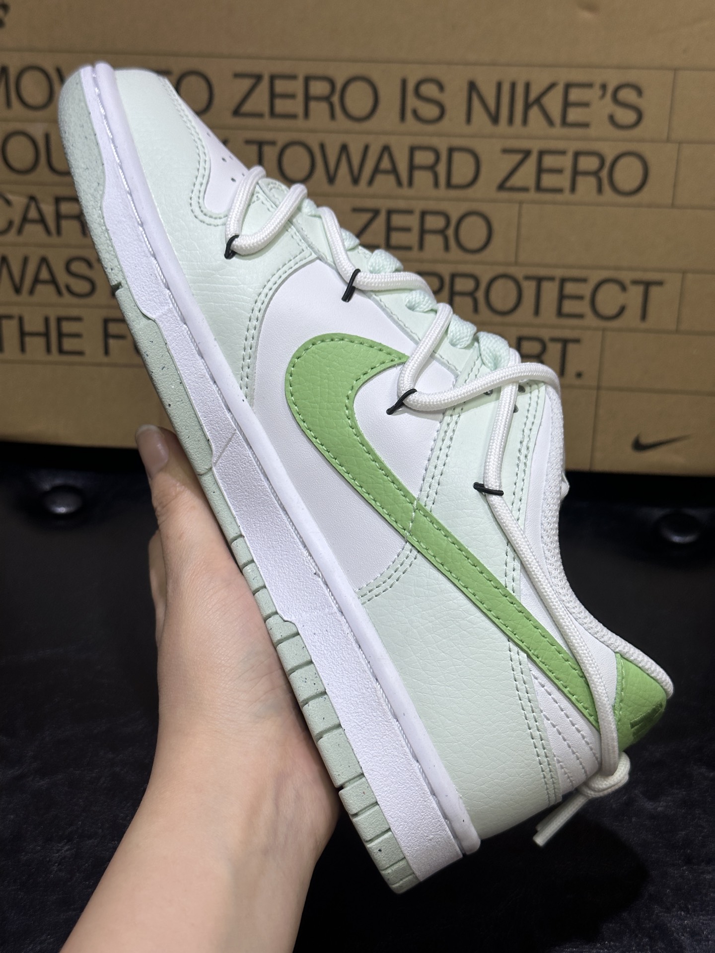 Nike Female Board Shoes M-l