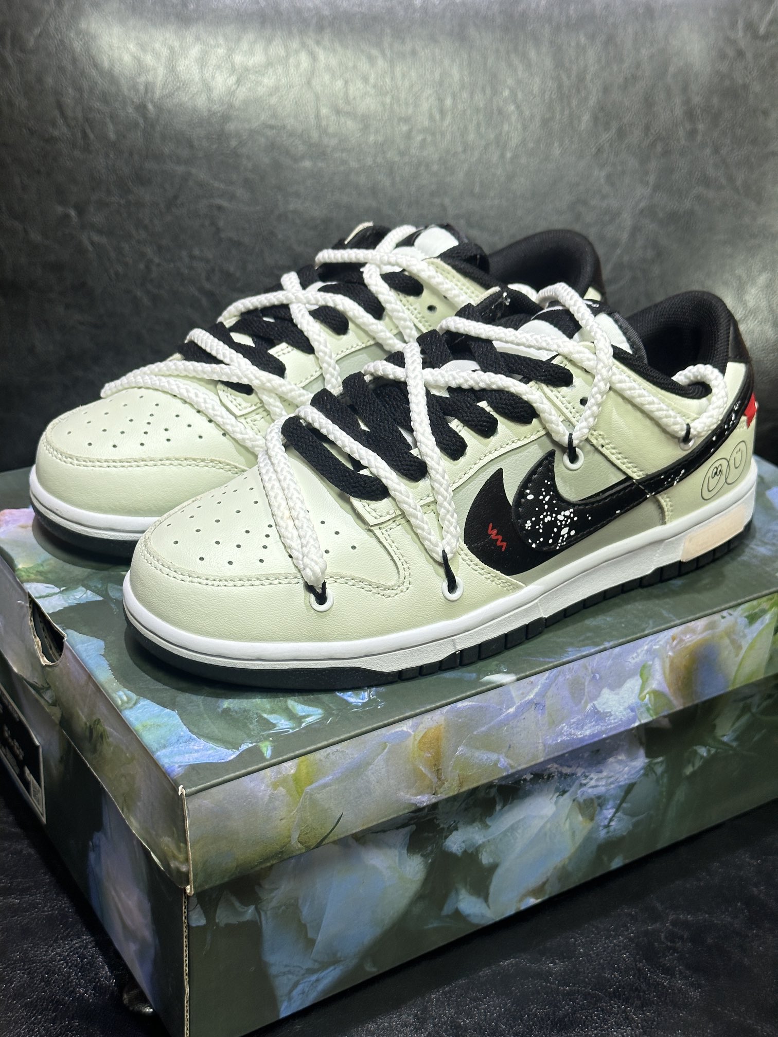 Nike Male Board Shoes Black L