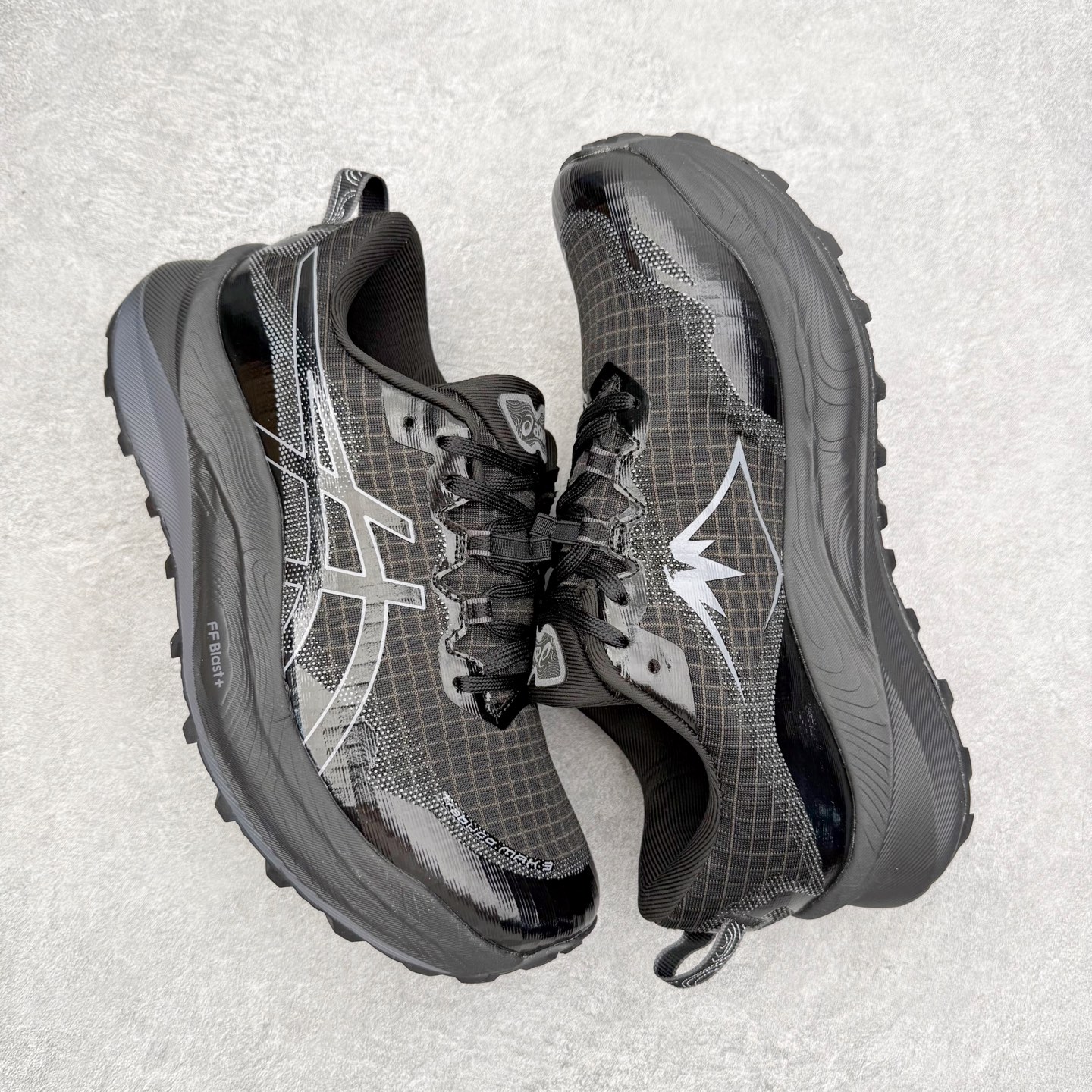 Asics Running Shoes Shock Absorbing M-l-s