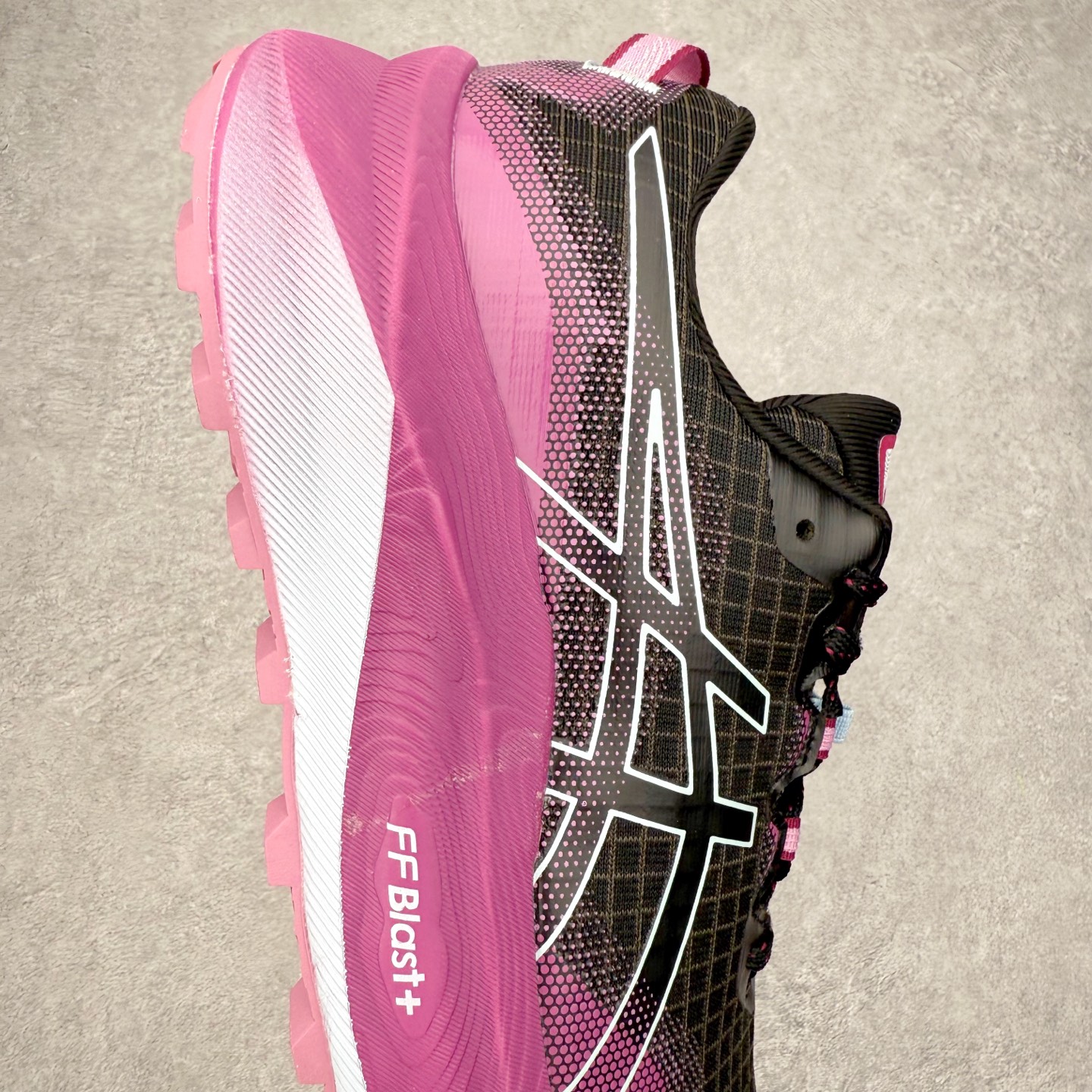 Asics Running Shoes Shock Absorbing M-l-s