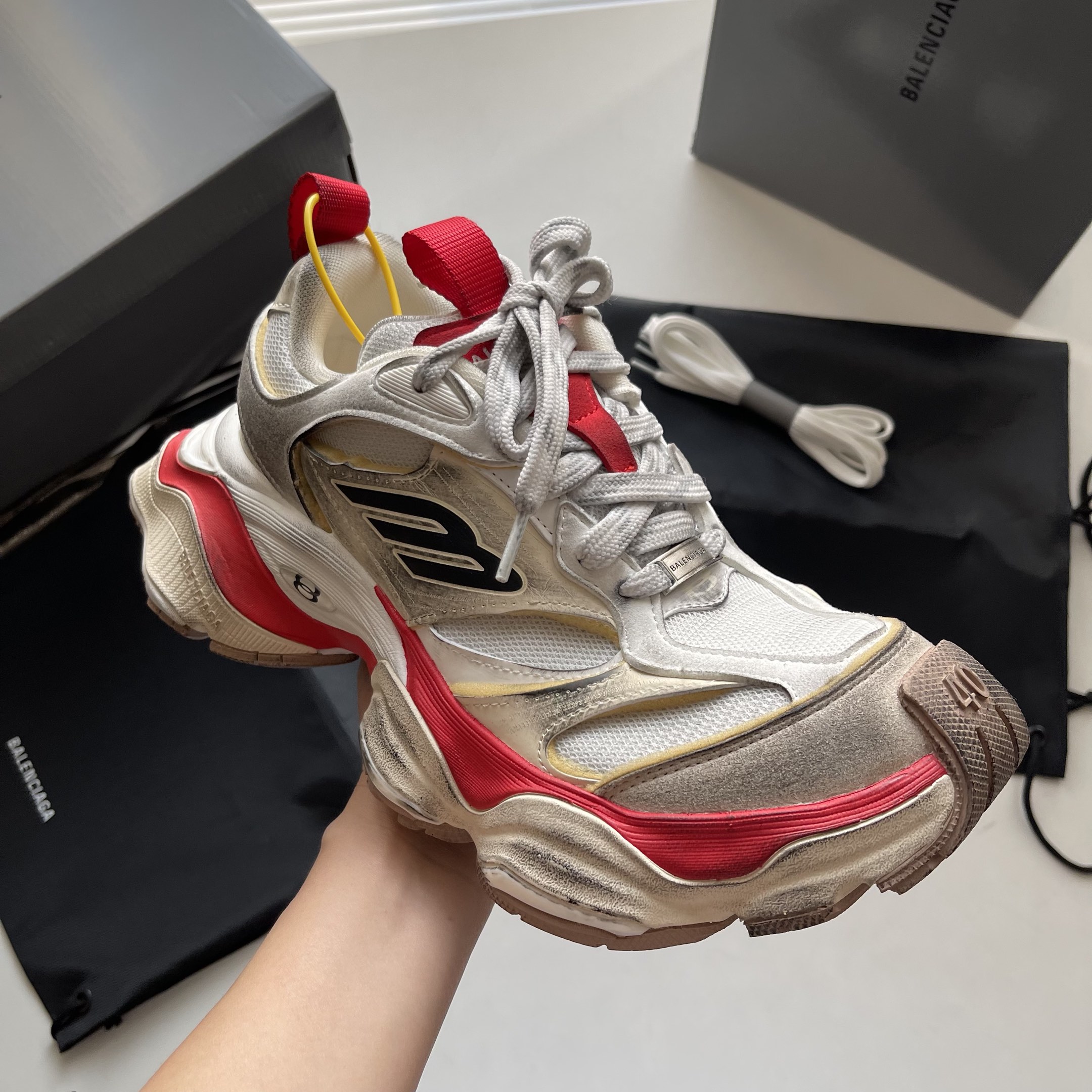 Male Basic Shoes Mesh White