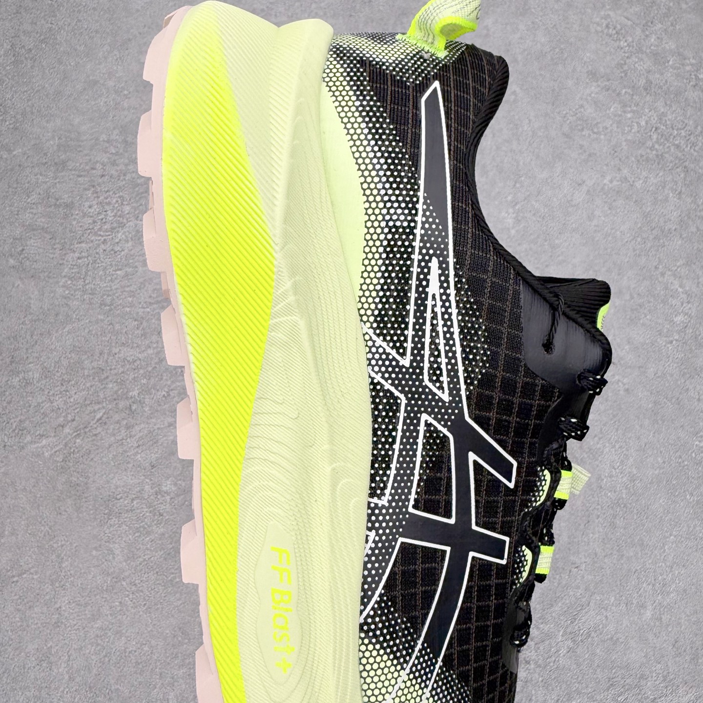 Asics Running Shoes Shock Absorbing M-l-s