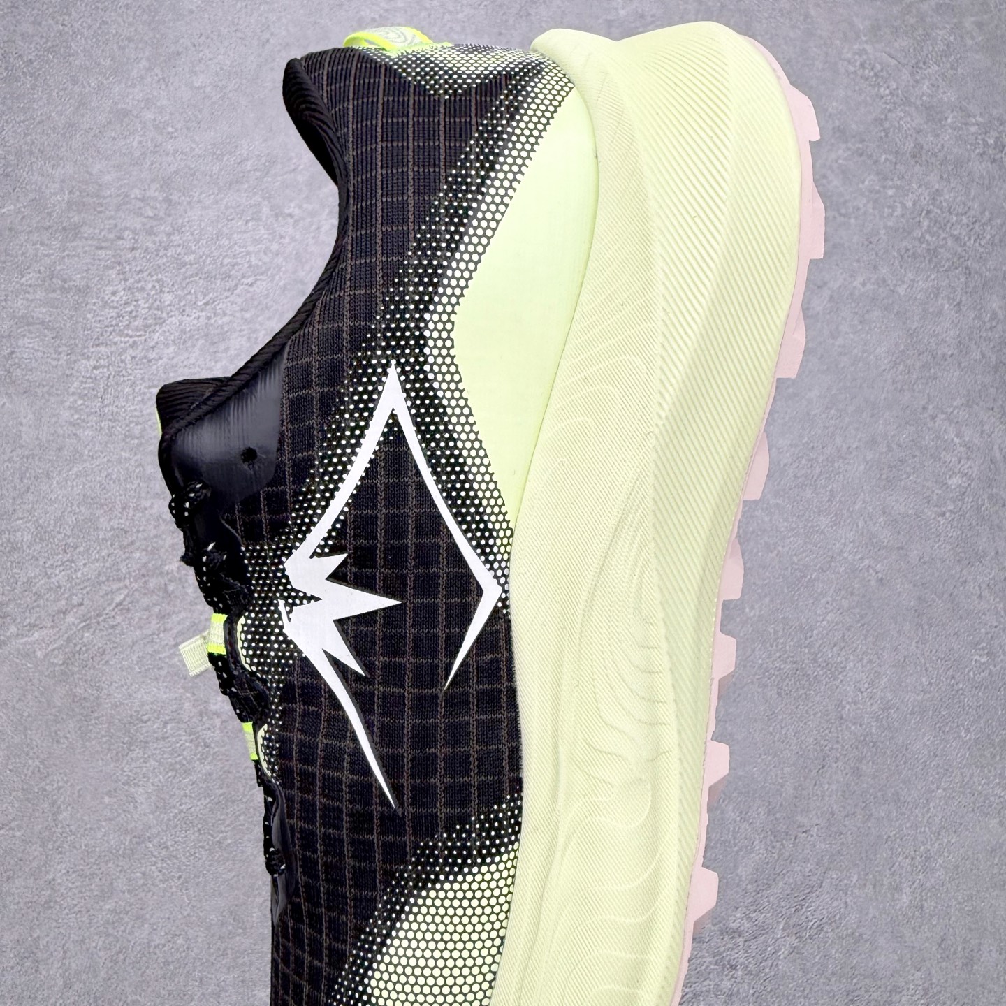 Asics Running Shoes Shock Absorbing M-l-s