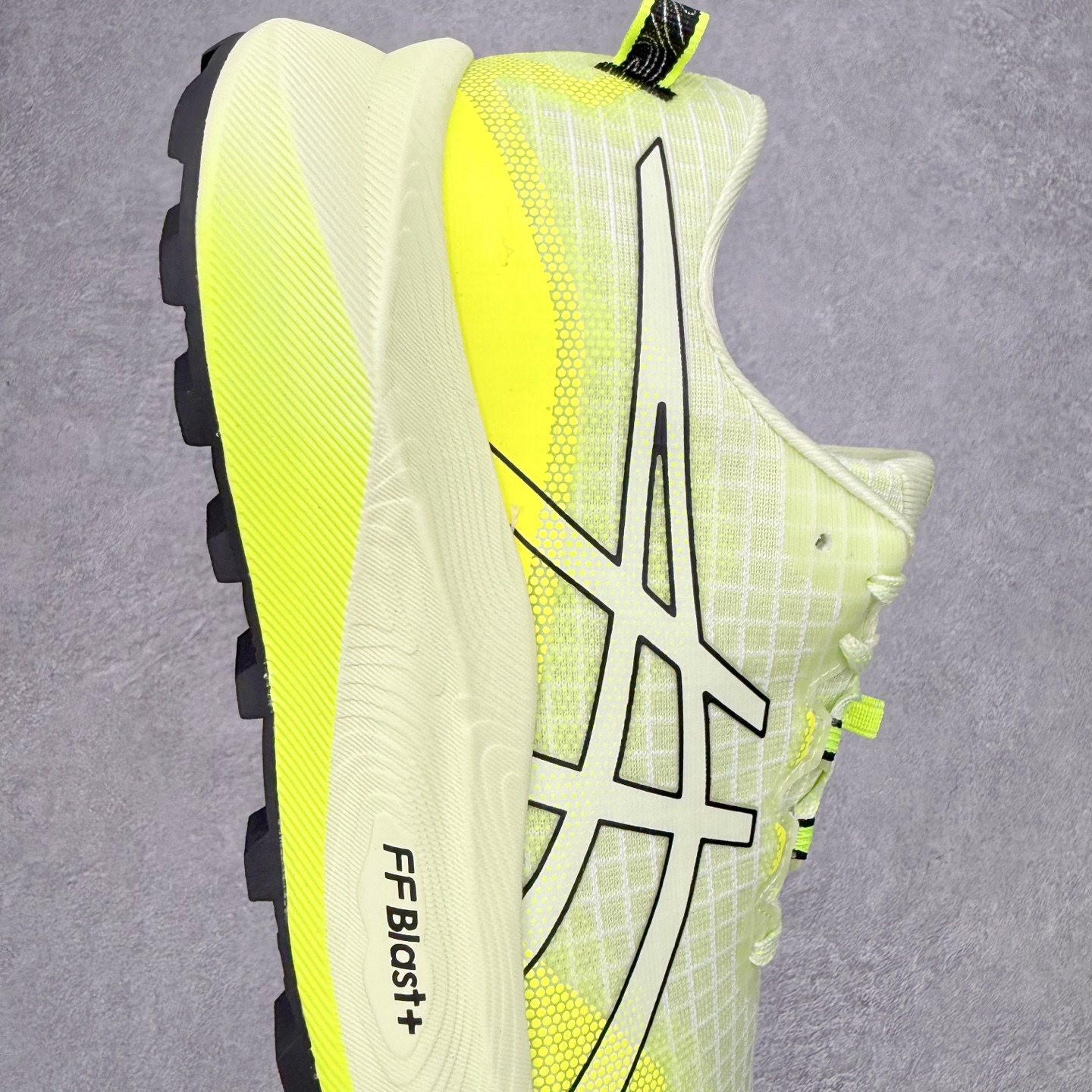Asics Running Shoes Shock Absorbing M-l-s
