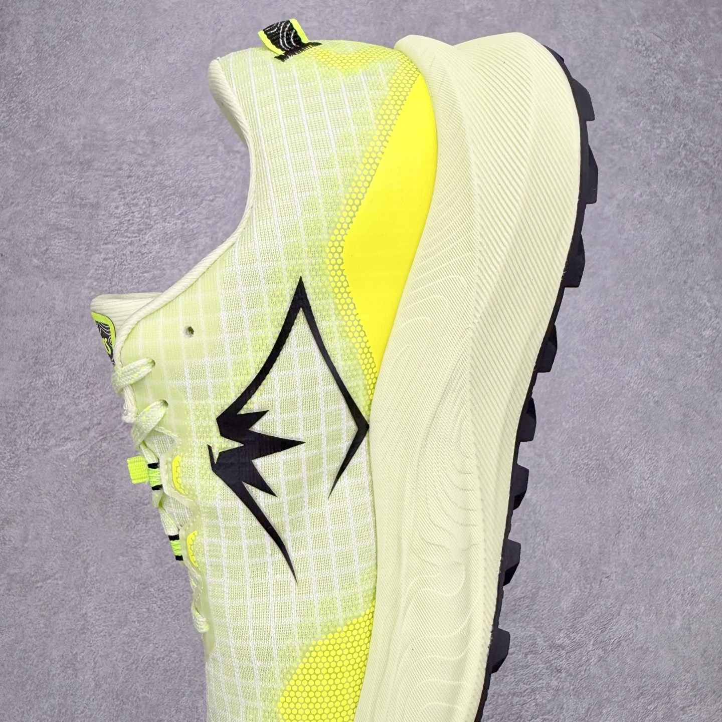 Asics Running Shoes Shock Absorbing M-l-s