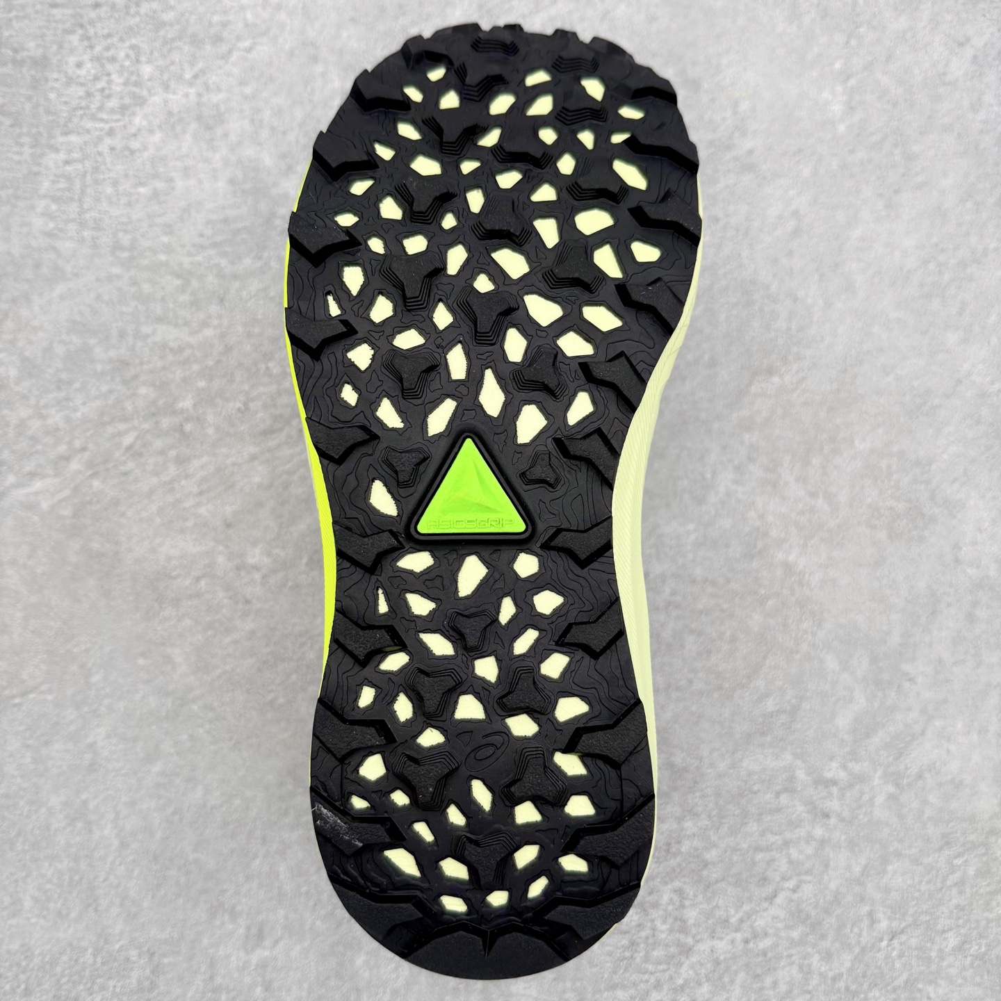 Asics Running Shoes Shock Absorbing M-l-s