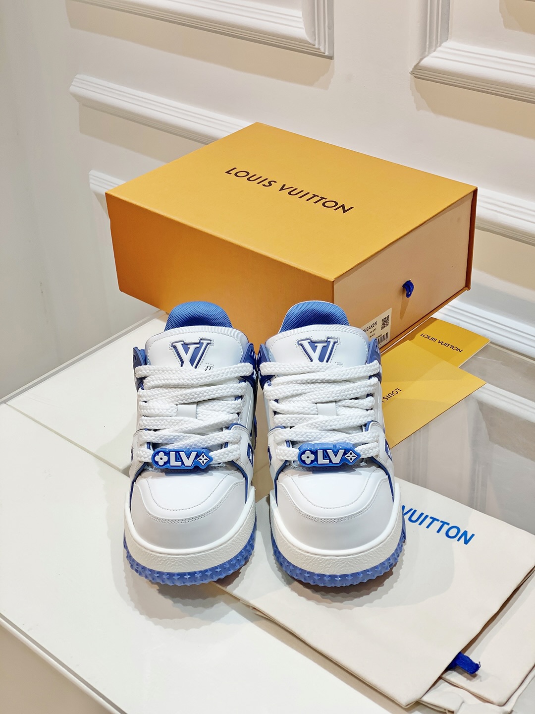 Male Basic Shoes Mesh L-s