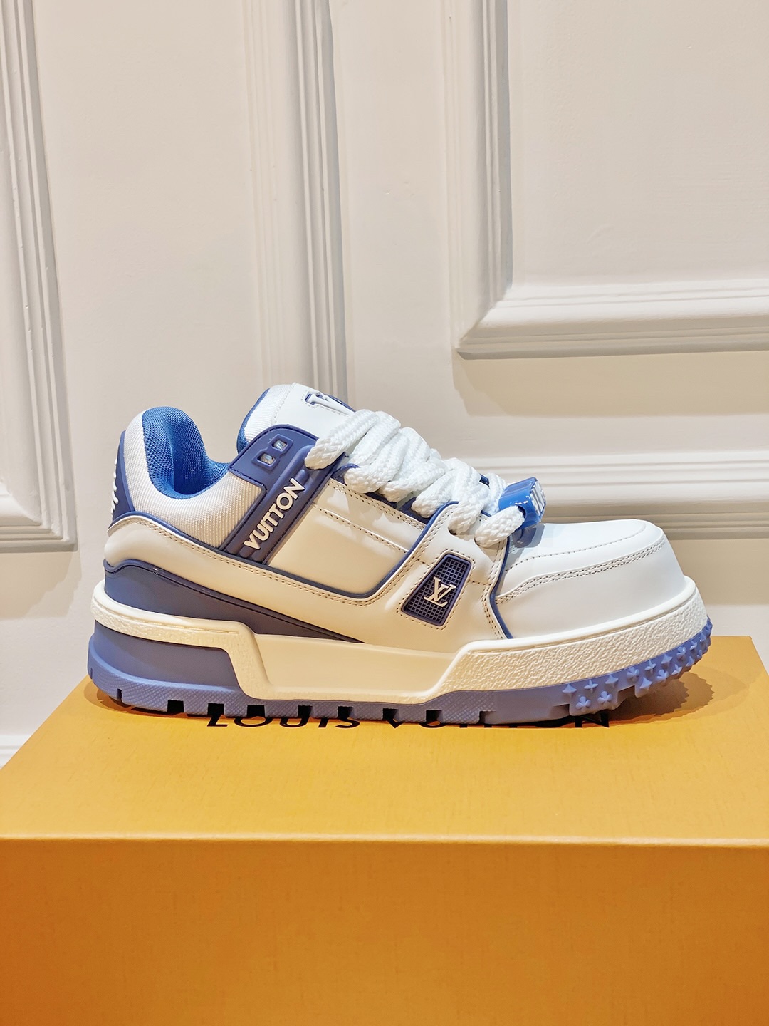 Male Basic Shoes Mesh L-s
