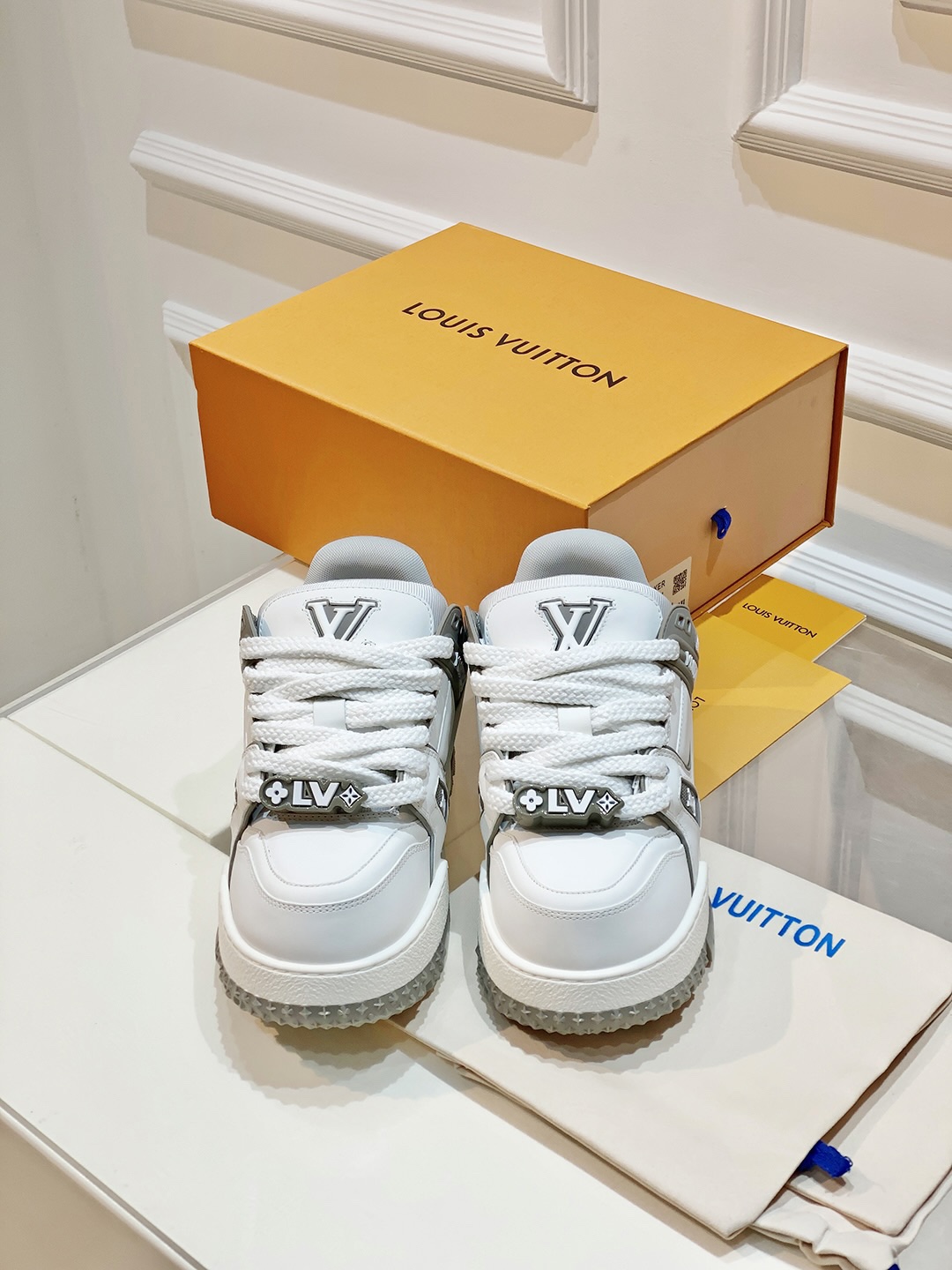 Male Basic Shoes Mesh L-s