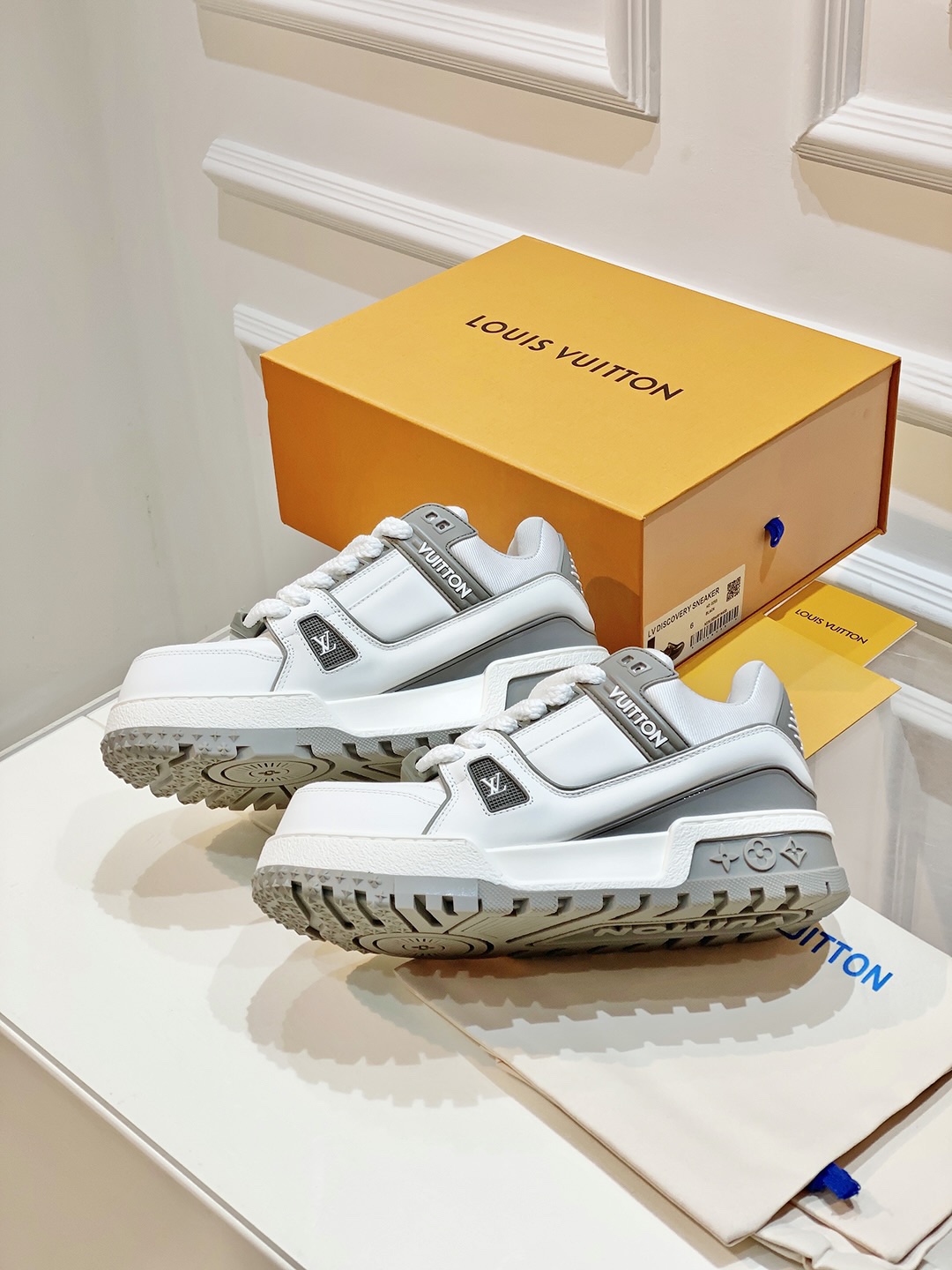 Male Basic Shoes Mesh L-s