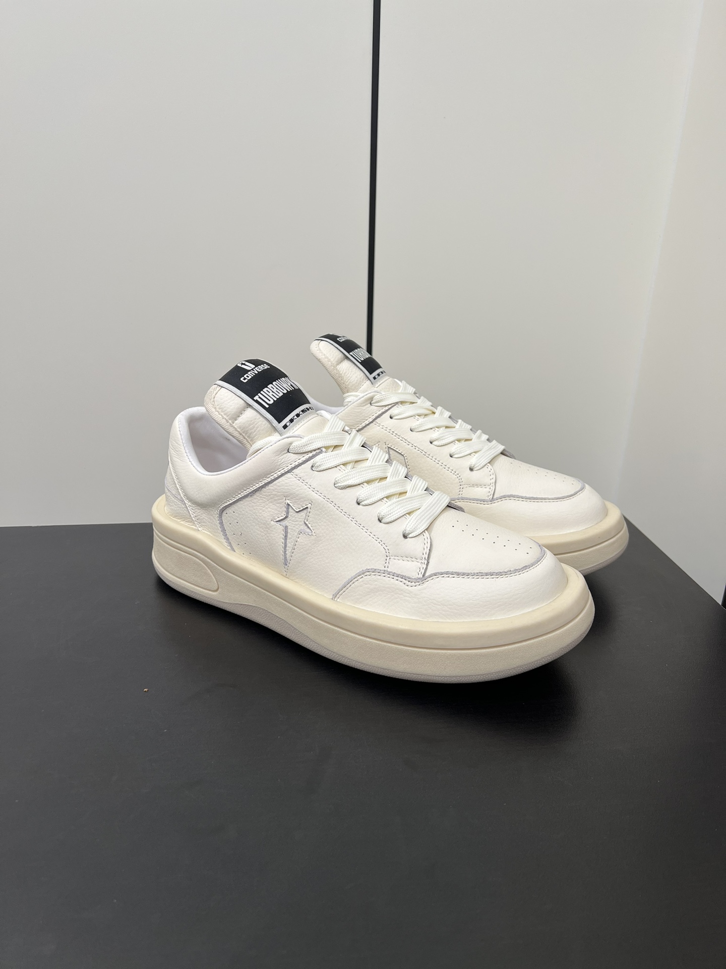Calvin Klein Converse Dior Rick Owens Male Basic Shoes L-s