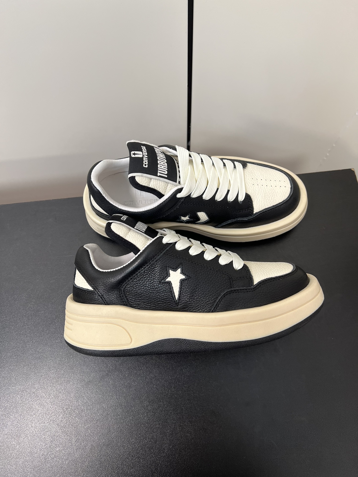 Calvin Klein Converse Dior Rick Owens Male Basic Shoes L-s