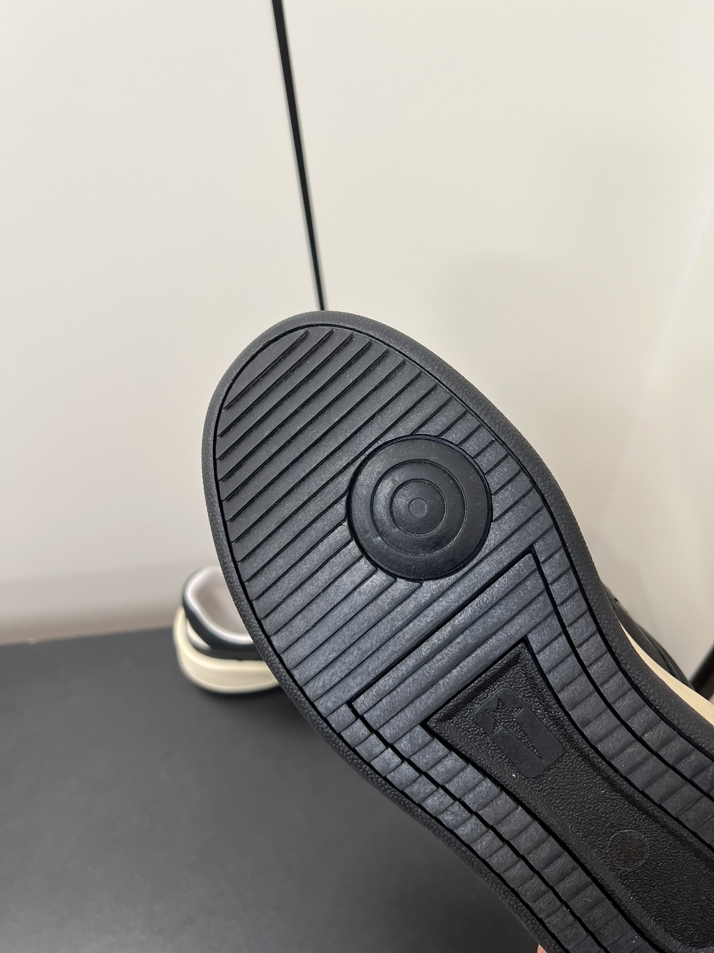 Calvin Klein Converse Dior Rick Owens Male Basic Shoes L-s