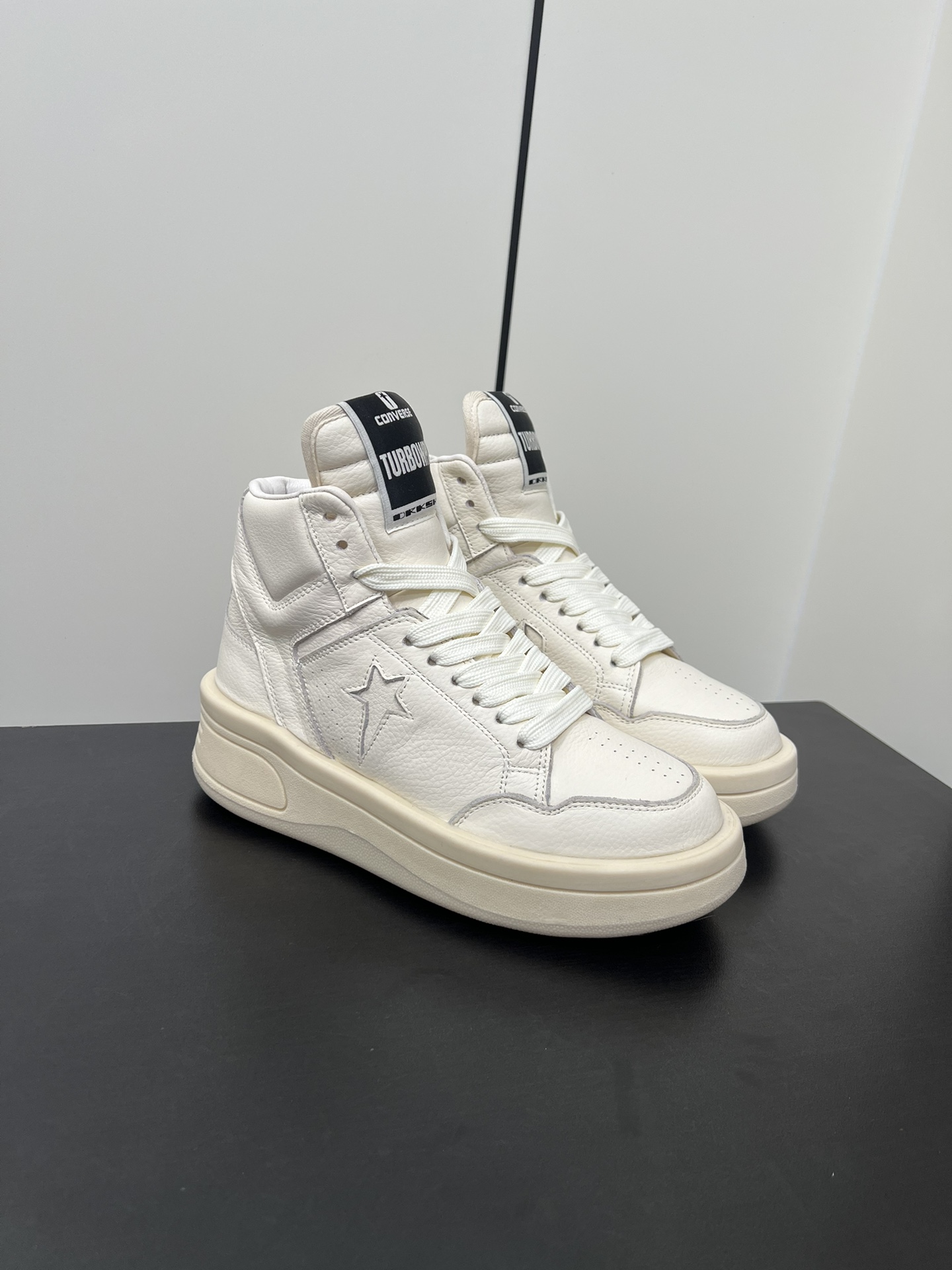 Calvin Klein Converse Dior Rick Owens Male Basic Shoes L-s