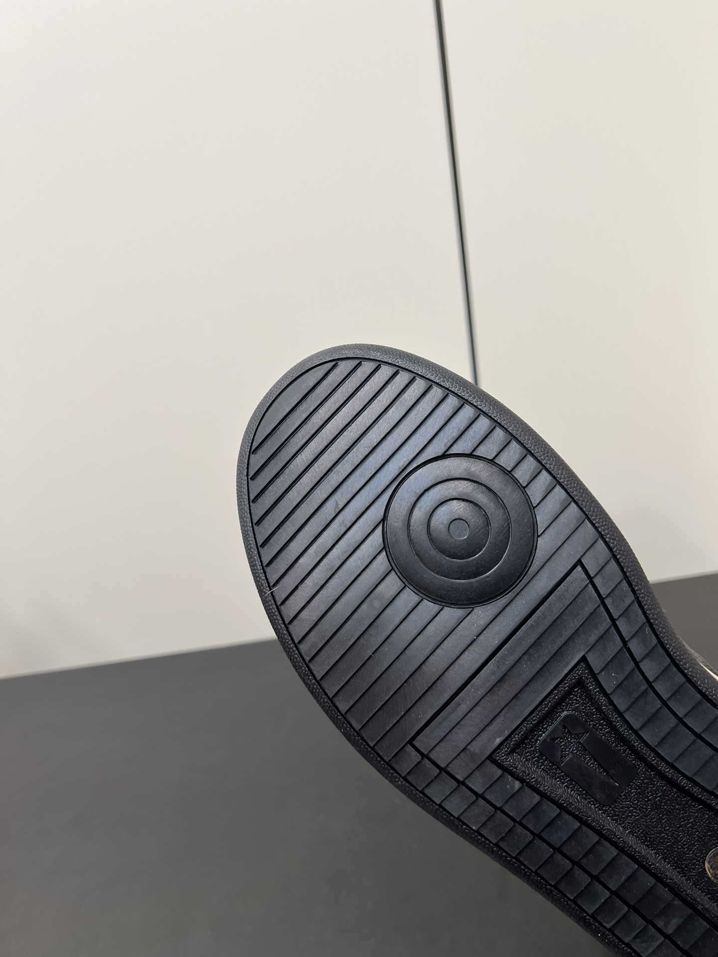 Calvin Klein Converse Dior Rick Owens Male Basic Shoes L-s