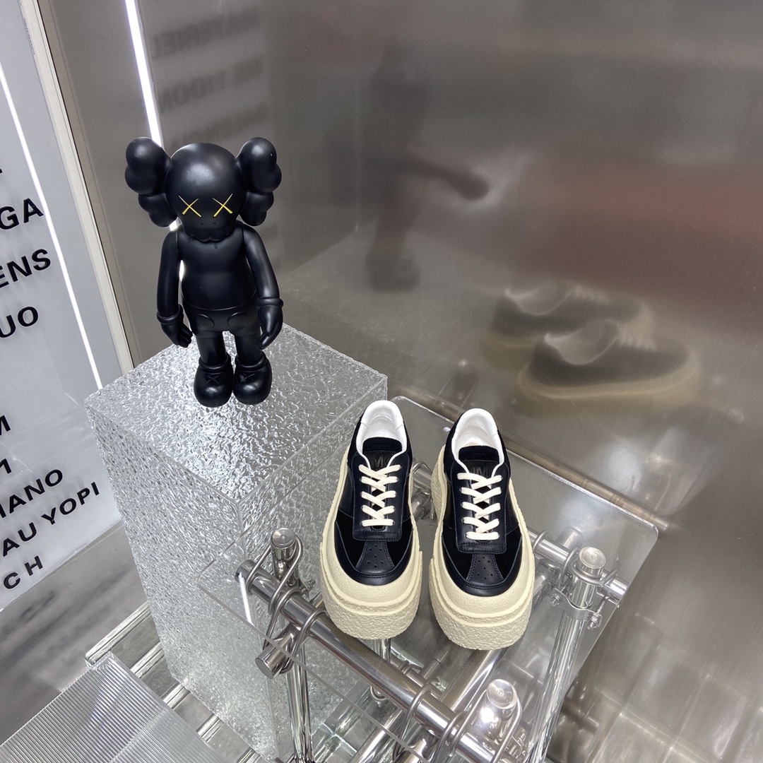 Male Sneakers M-l-s
