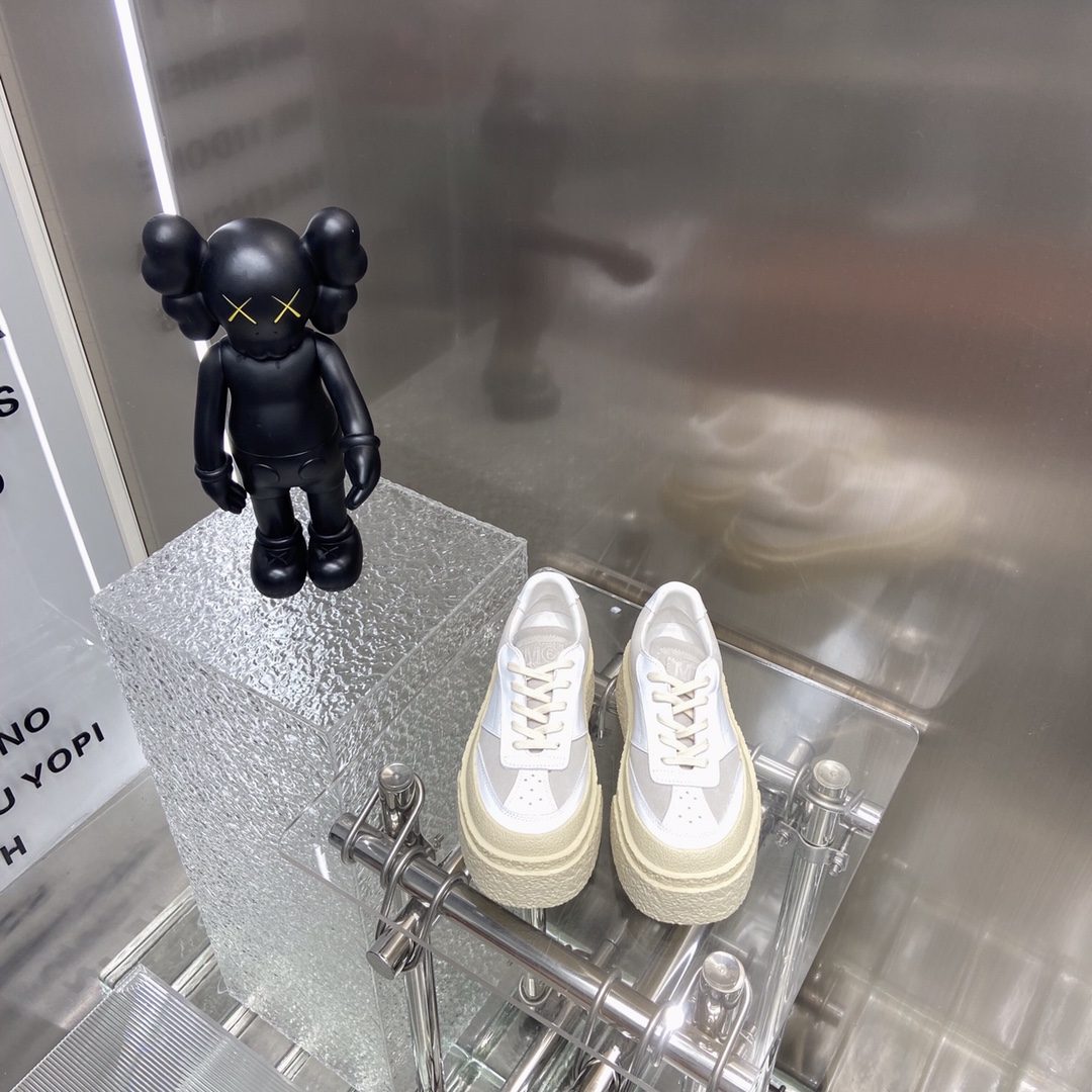 Male Sneakers M-l-s