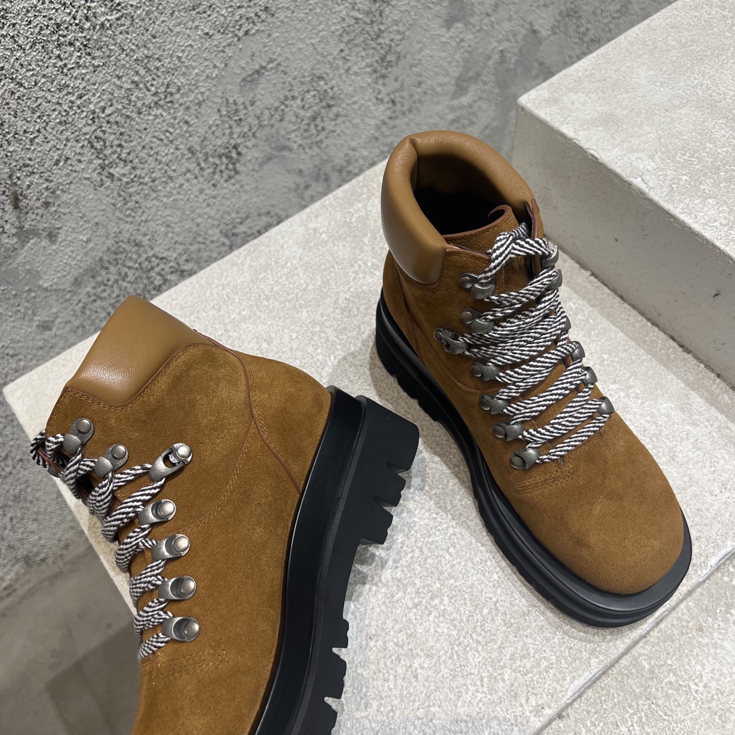 Bottega Veneta Dr. Martens Boots Cow Leather M-s