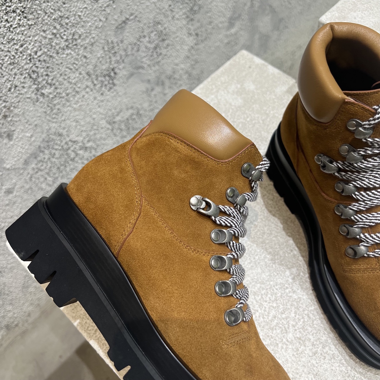 Bottega Veneta Dr. Martens Boots Cow Leather M-s