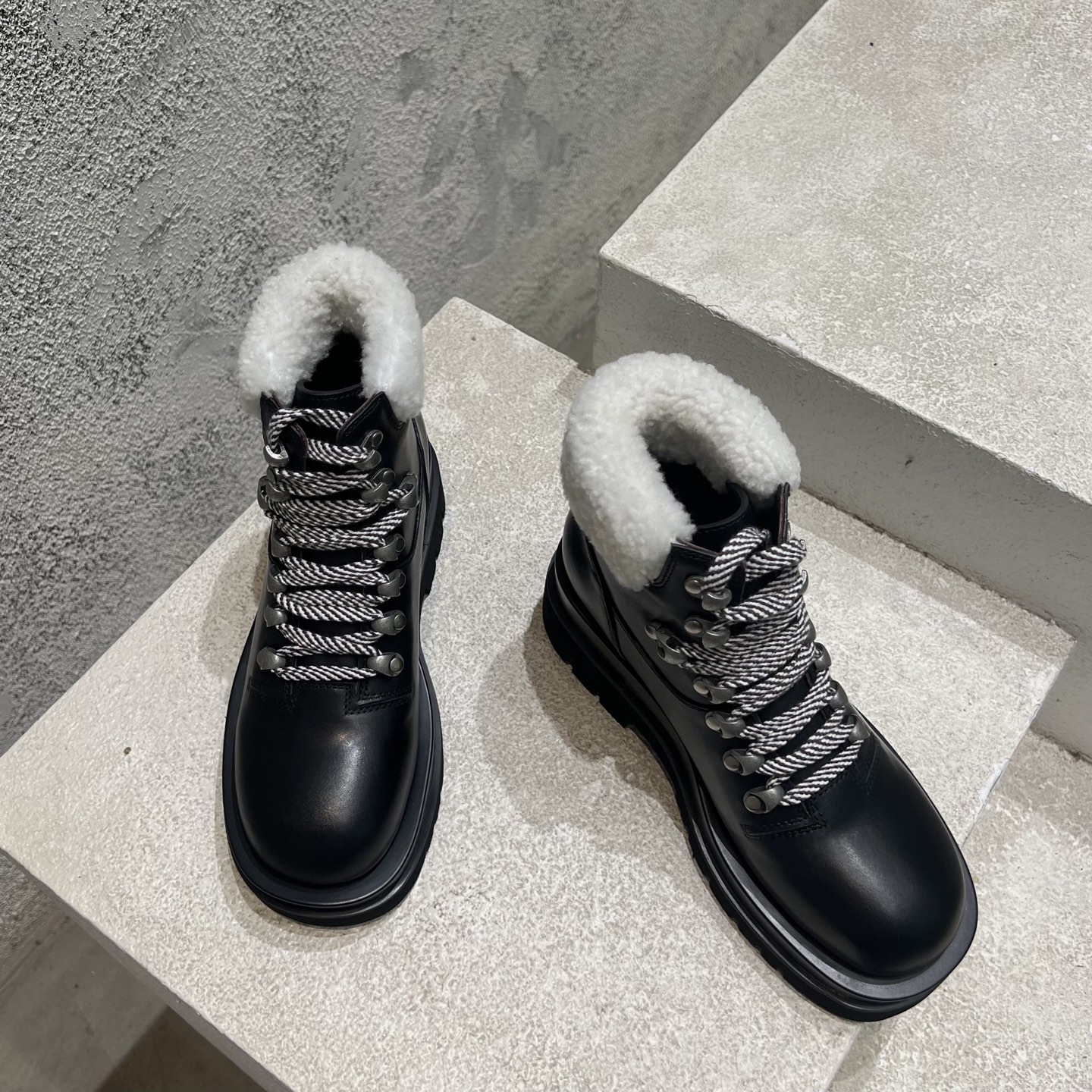 Bottega Veneta Dr. Martens Boots Cow Leather M-s