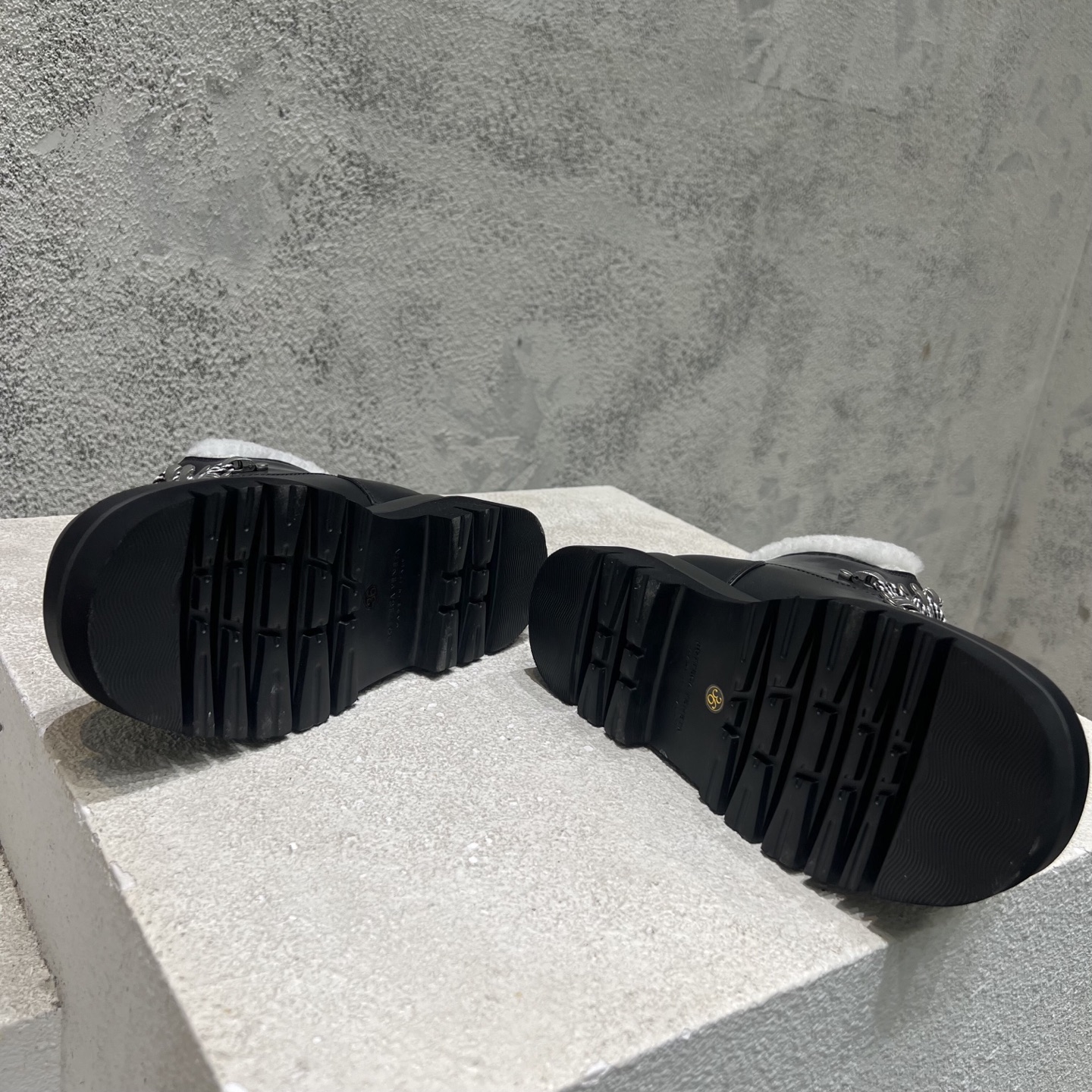 Bottega Veneta Dr. Martens Boots Cow Leather M-s