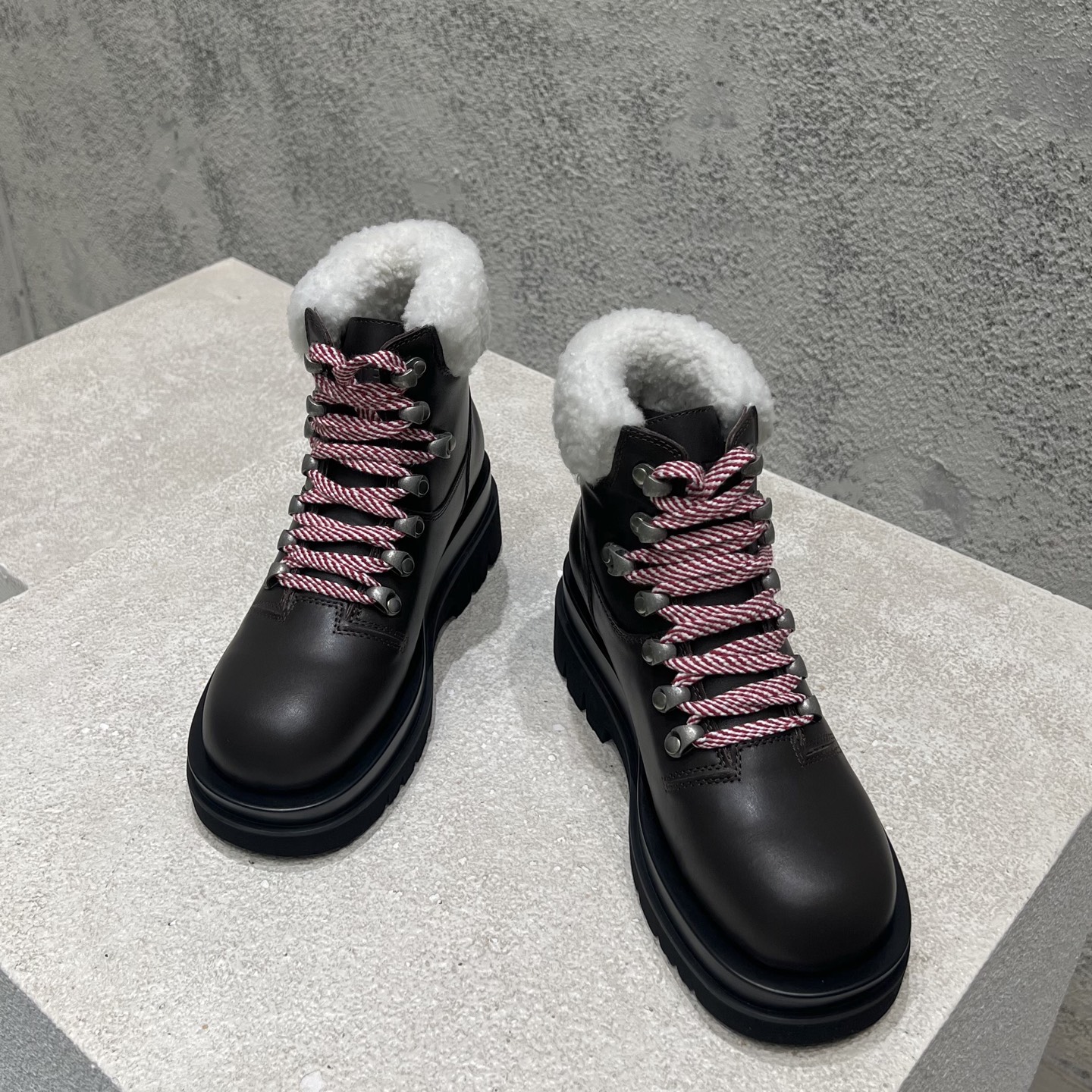 Bottega Veneta Dr. Martens Boots Cow Leather M-s