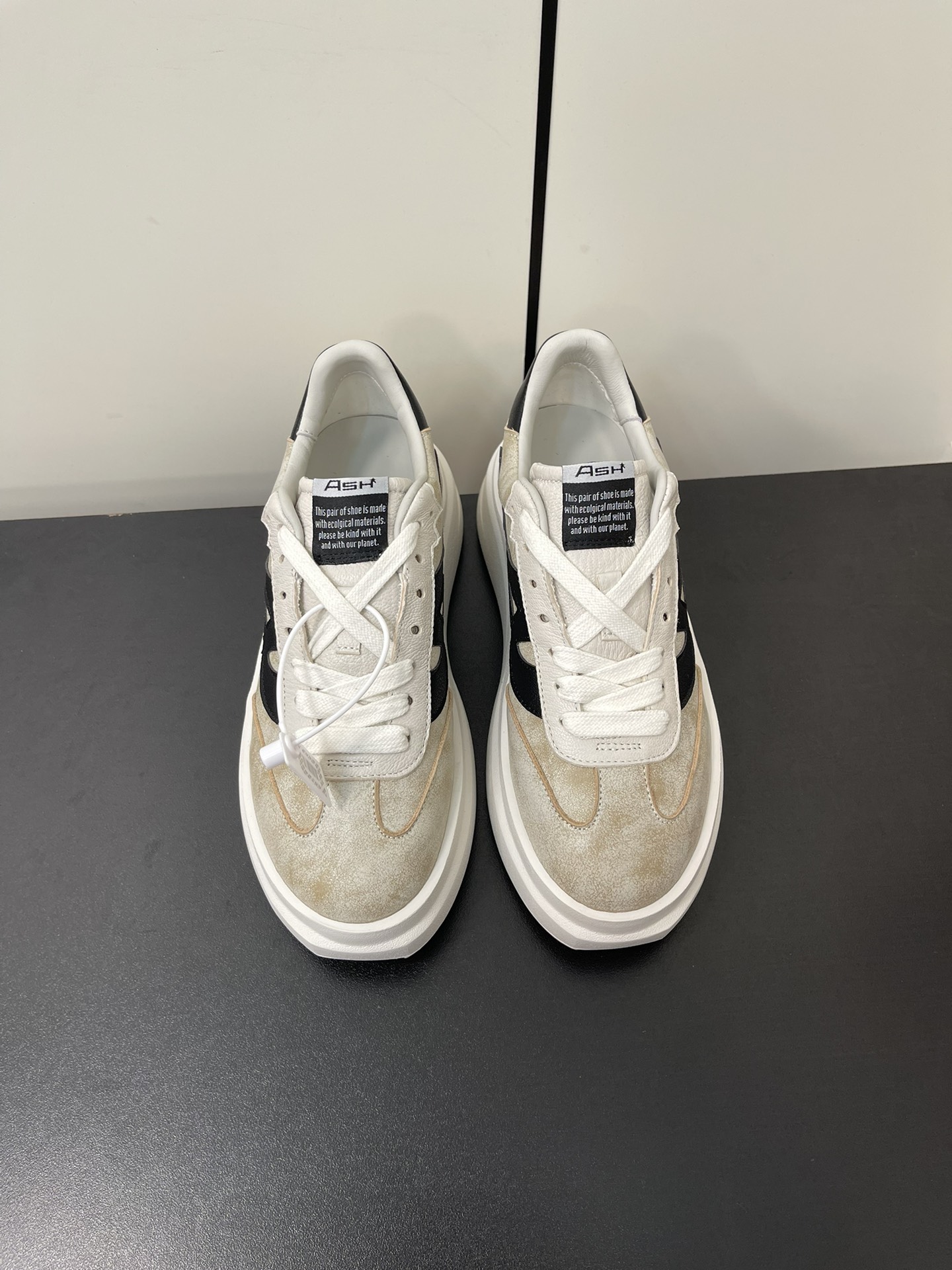 Hermes Female Sneakers Breathable M-s