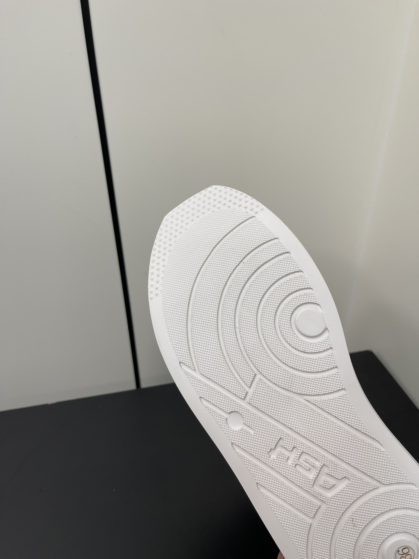 Hermes Female Sneakers Breathable M-s